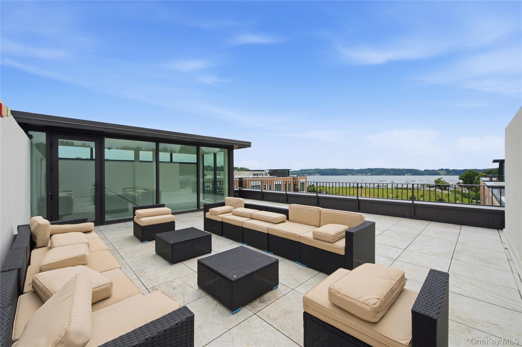 100 Garvies Point Road Unit: 1311