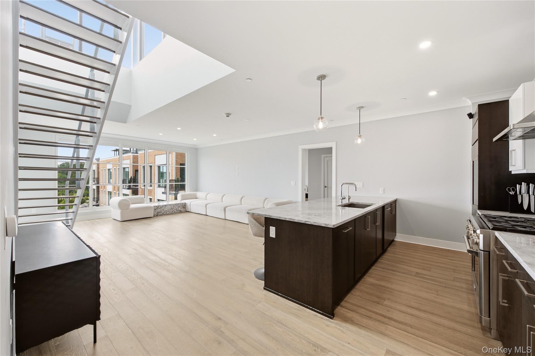 100 Garvies Point Road Unit: 1311
