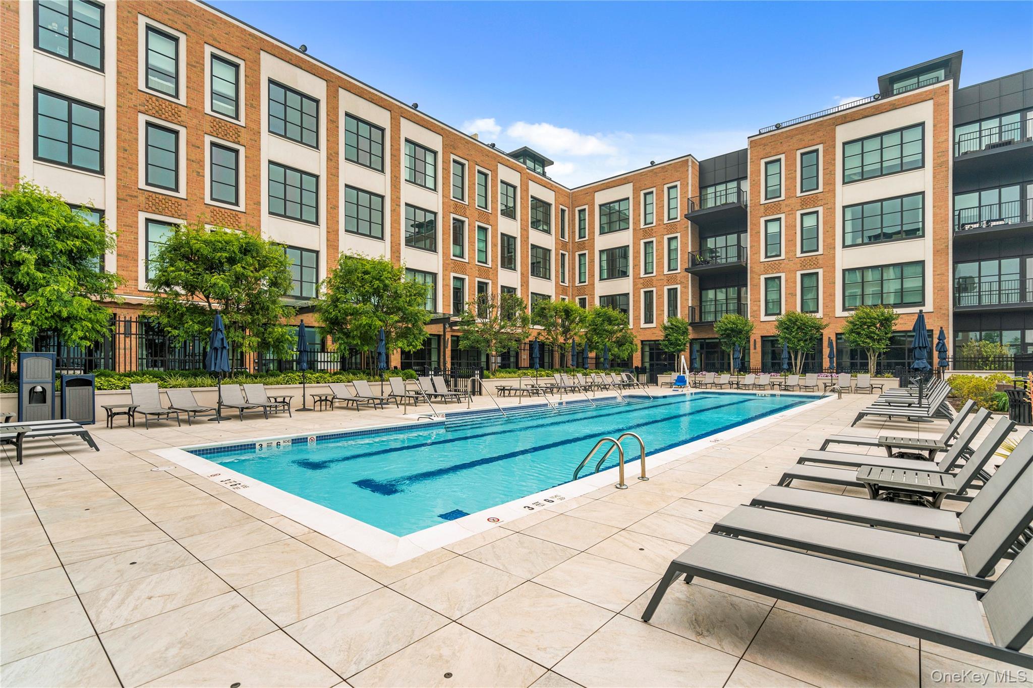 100 Garvies Point Road Unit: 1311