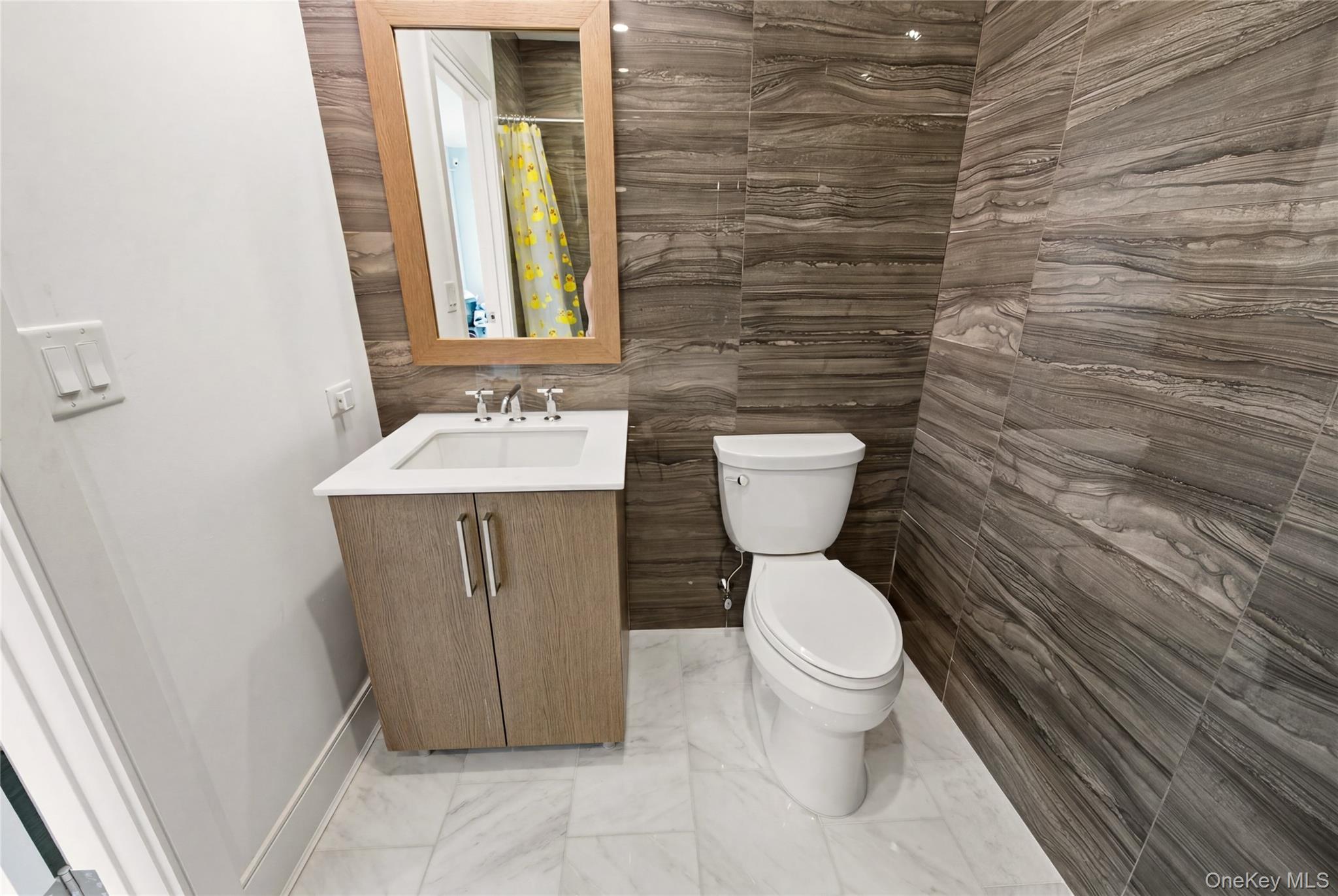 100 Garvies Point Road Unit: 1311