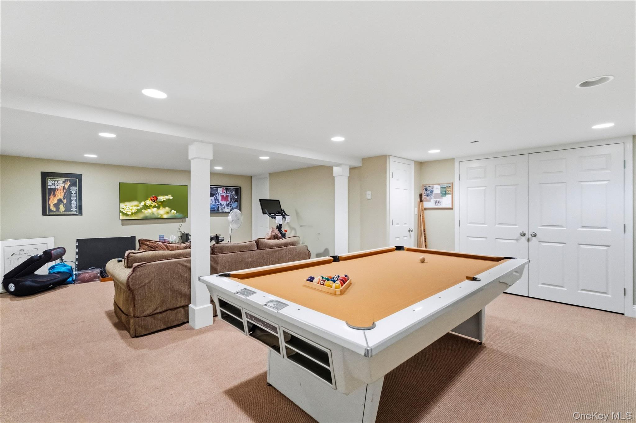 33 Birchwood Park Drive