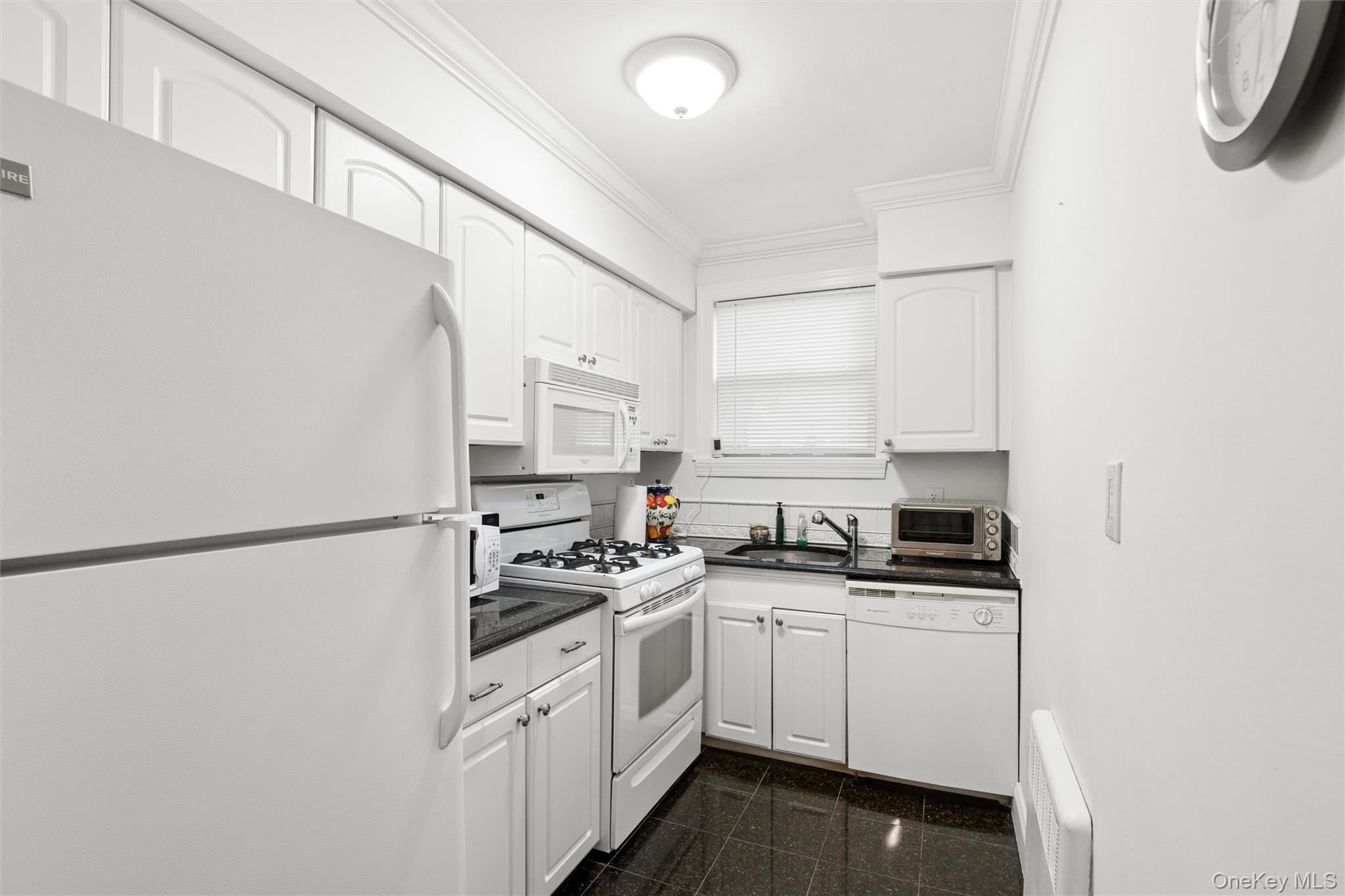 43 Edwards Street Unit: 1-B