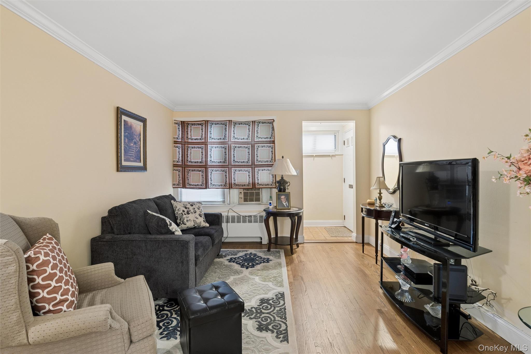 43 Edwards Street Unit: 1-B