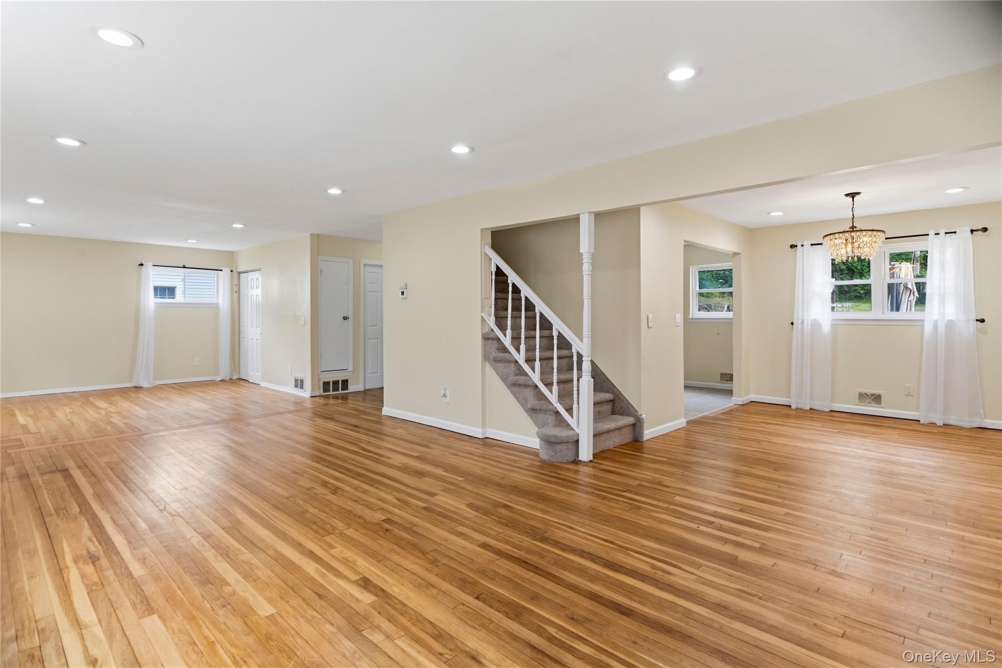 46 Falcon Drive