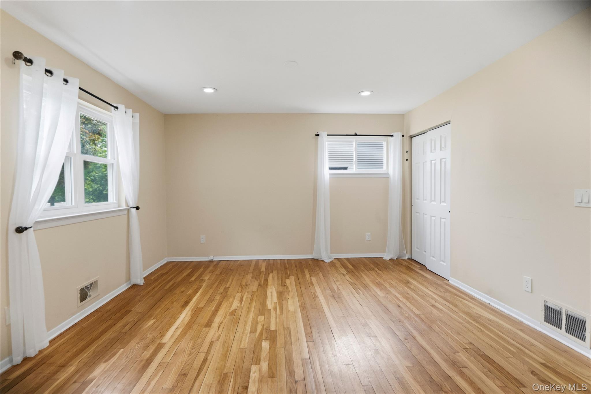46 Falcon Drive