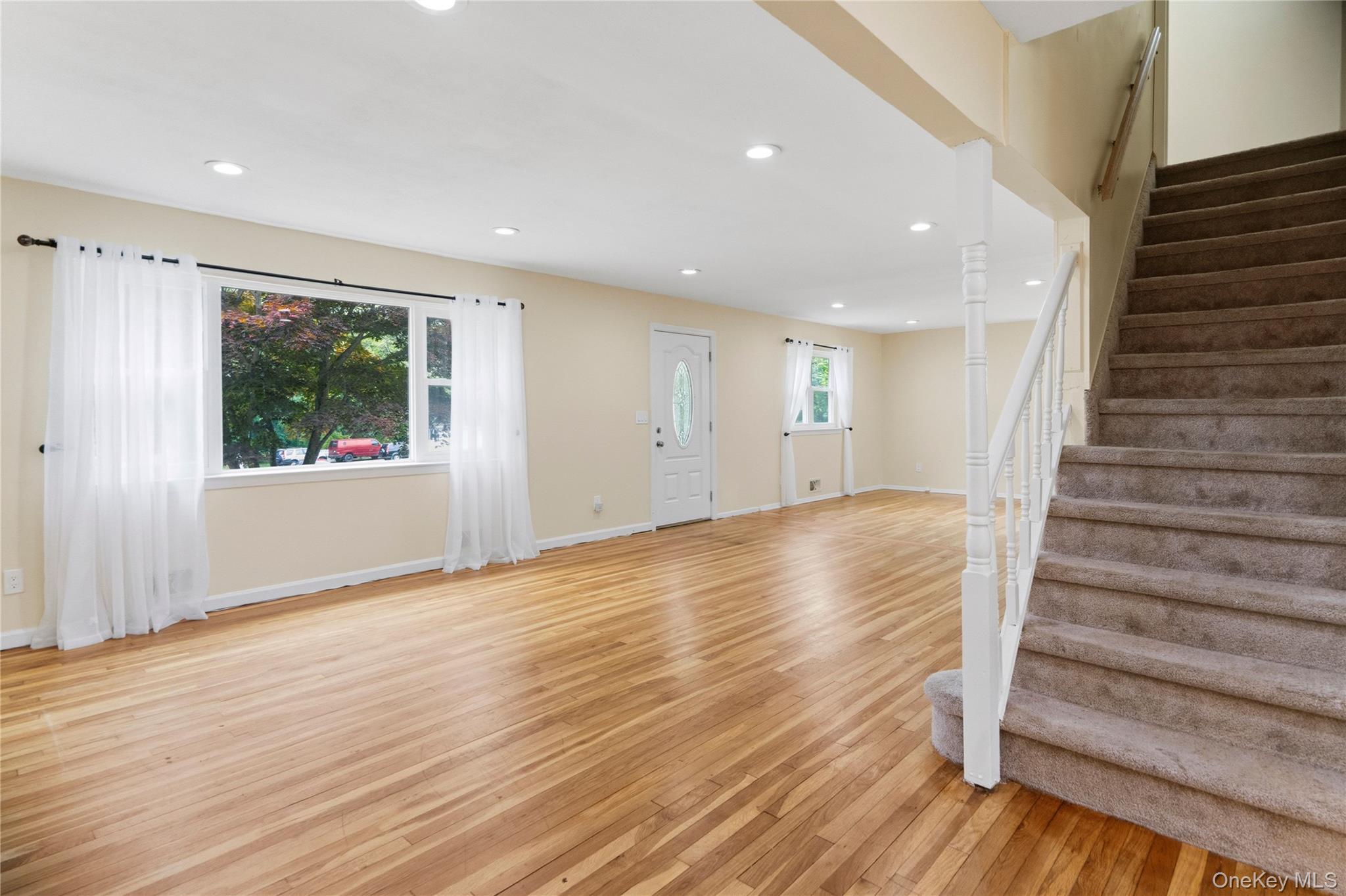 46 Falcon Drive