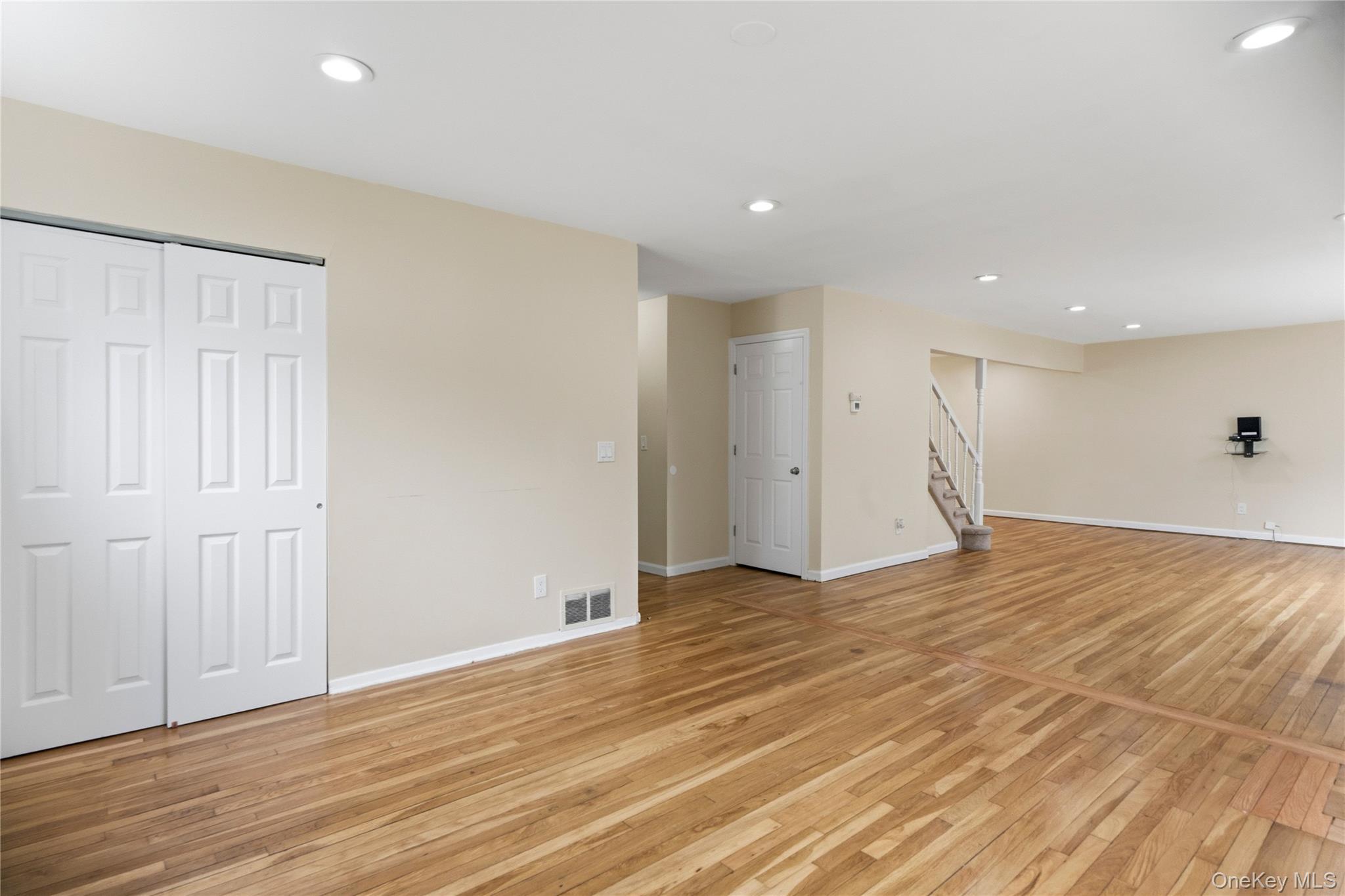 46 Falcon Drive
