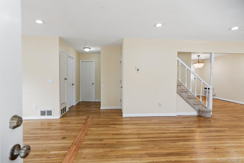 46 Falcon Drive