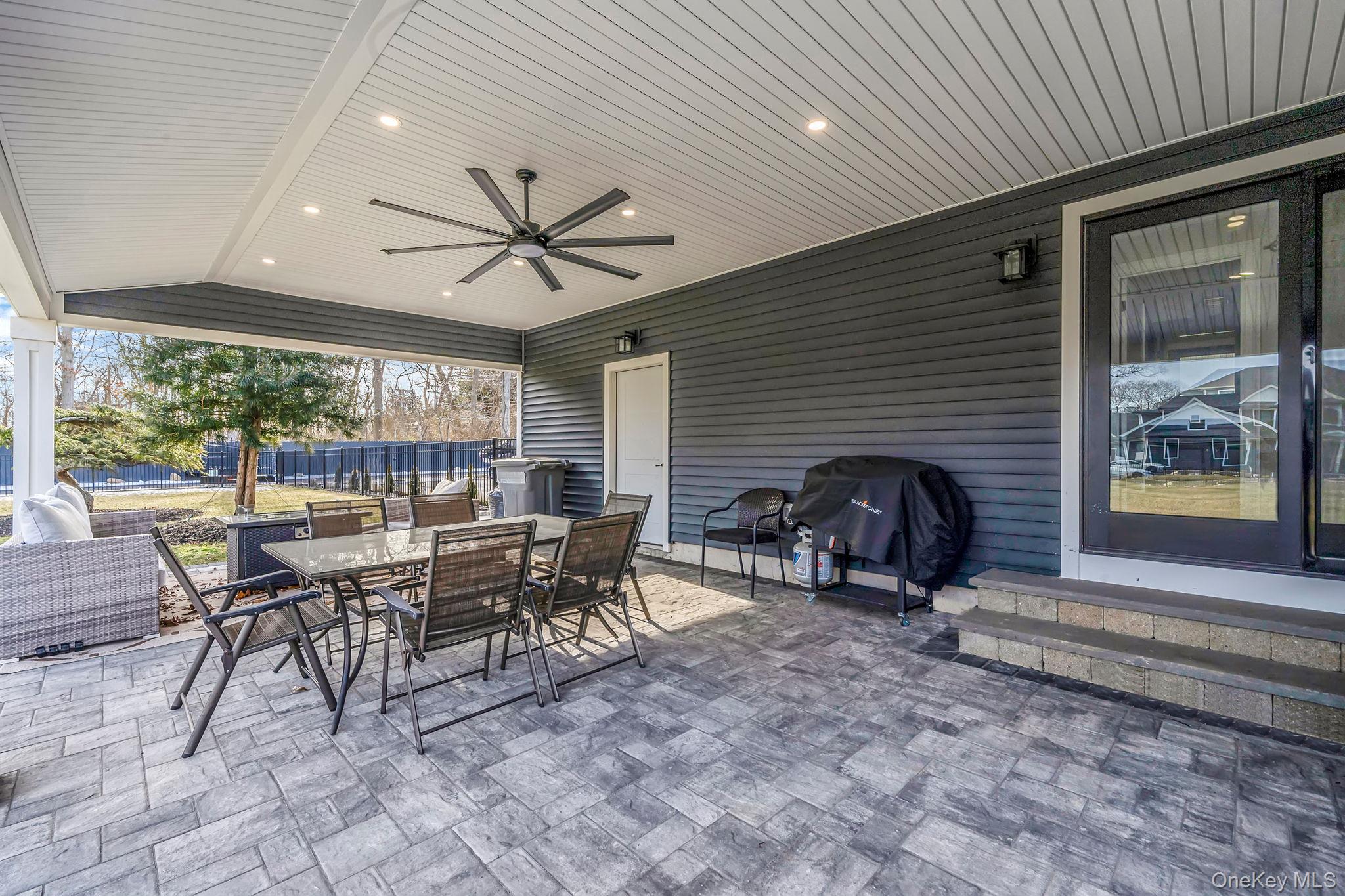 665 Mount Sinai Coram Road