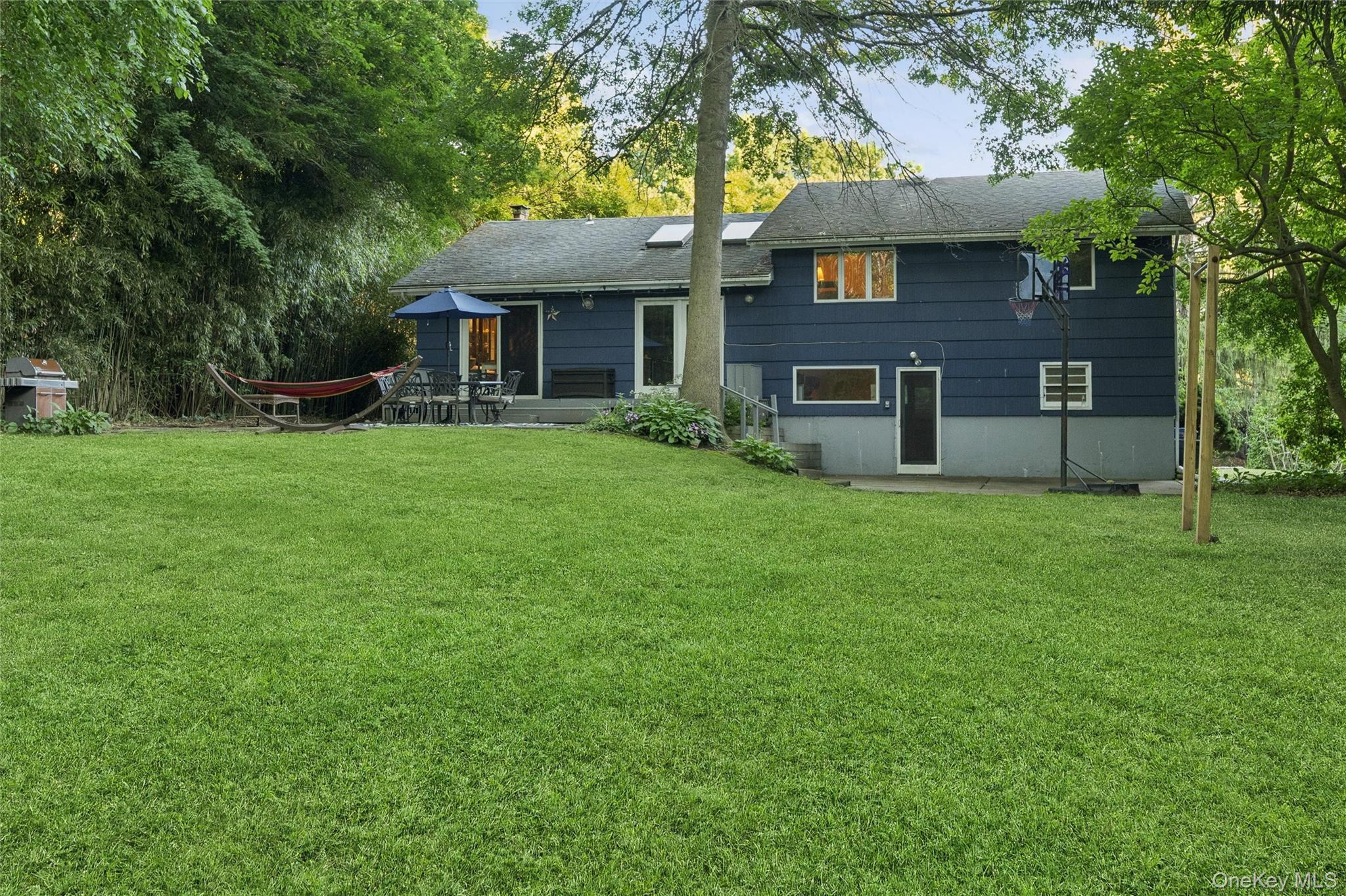 21 Woodridge Lane