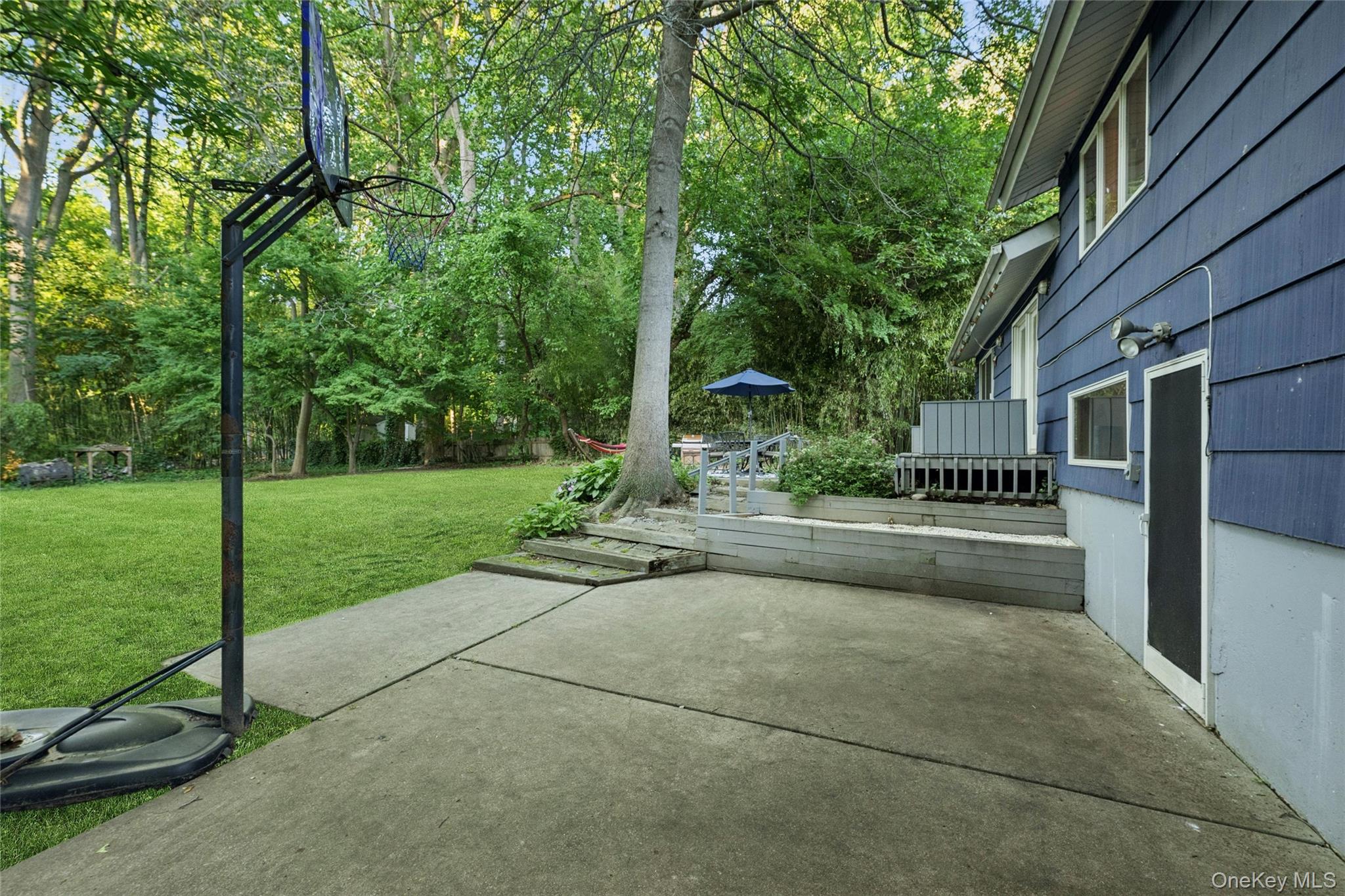 21 Woodridge Lane