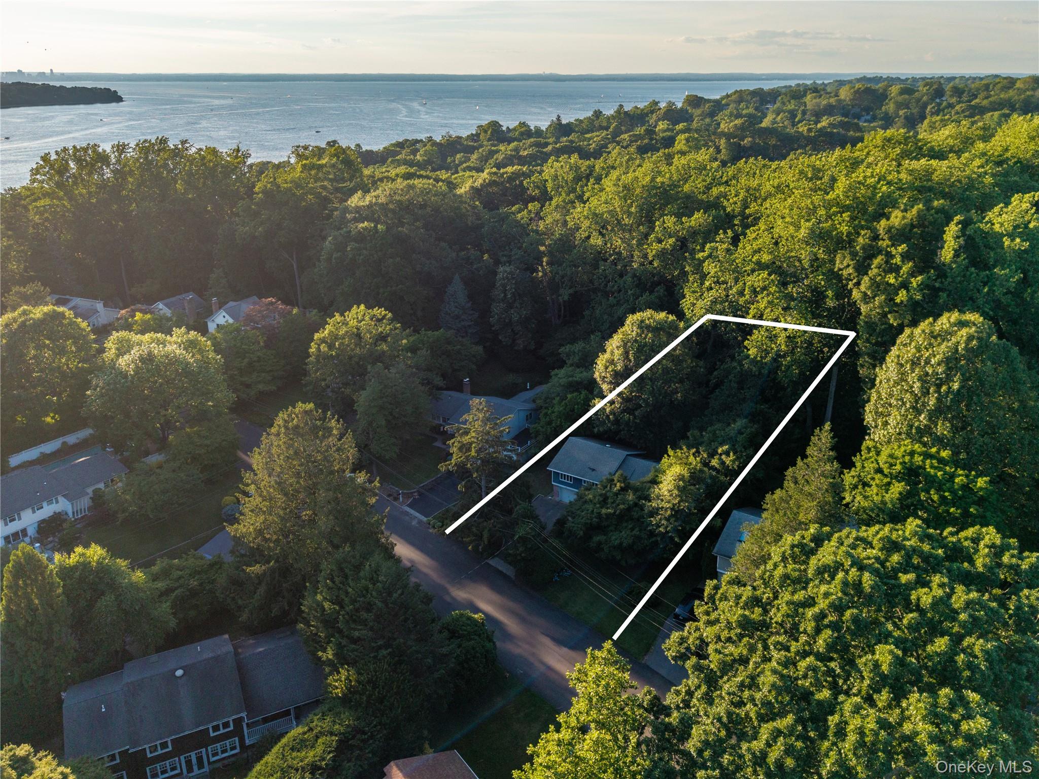 21 Woodridge Lane