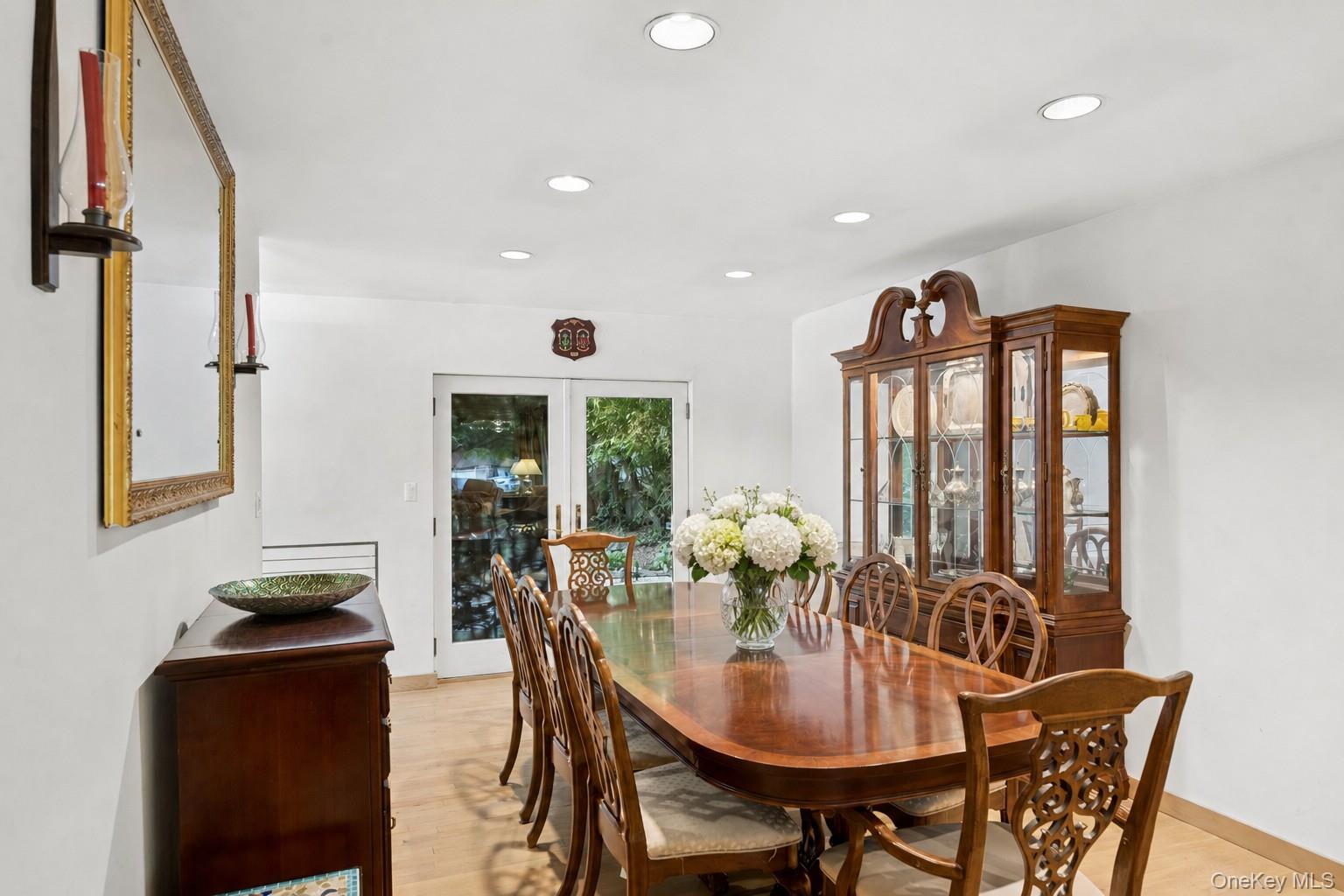 21 Woodridge Lane