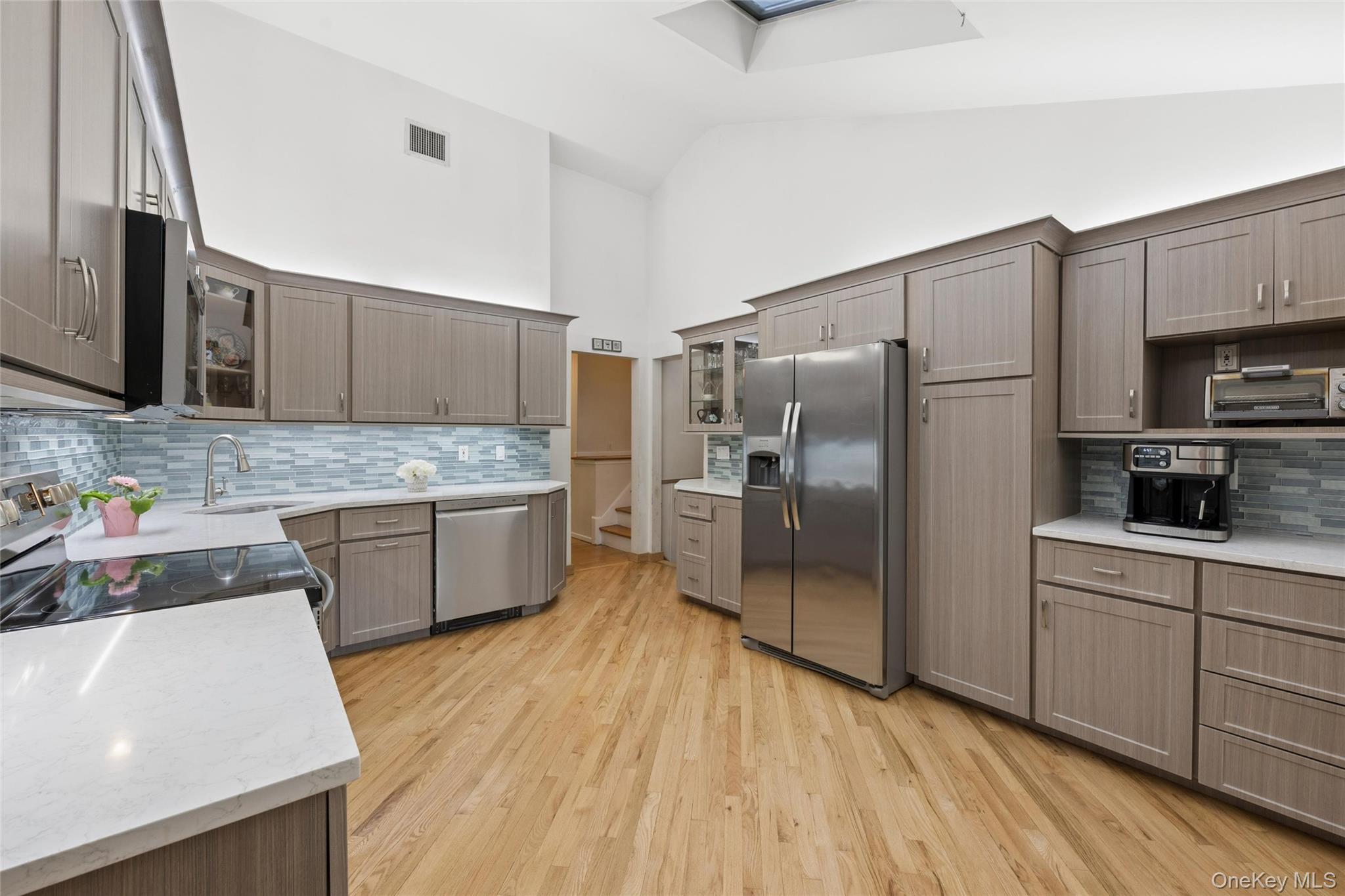 21 Woodridge Lane