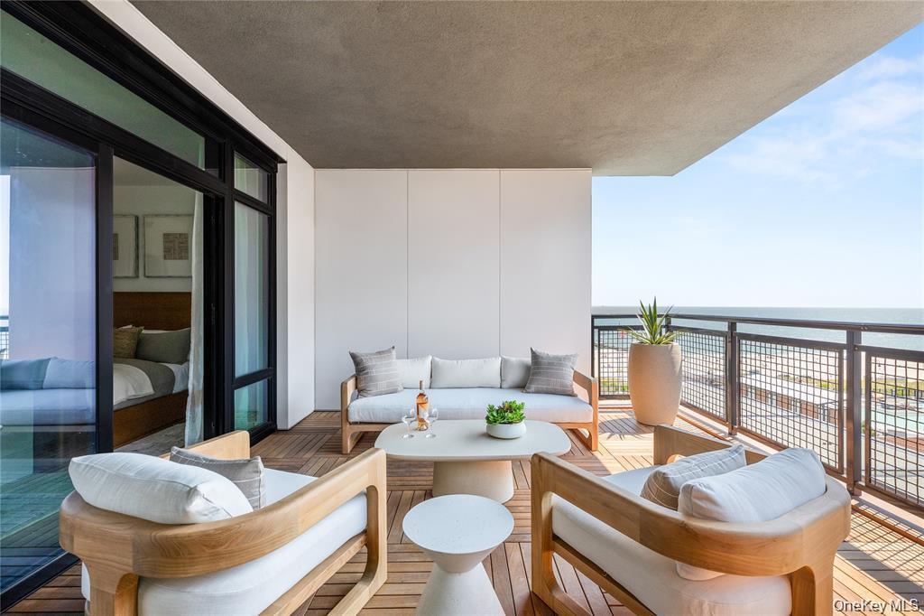 100 Boardwalk Unit: 510A