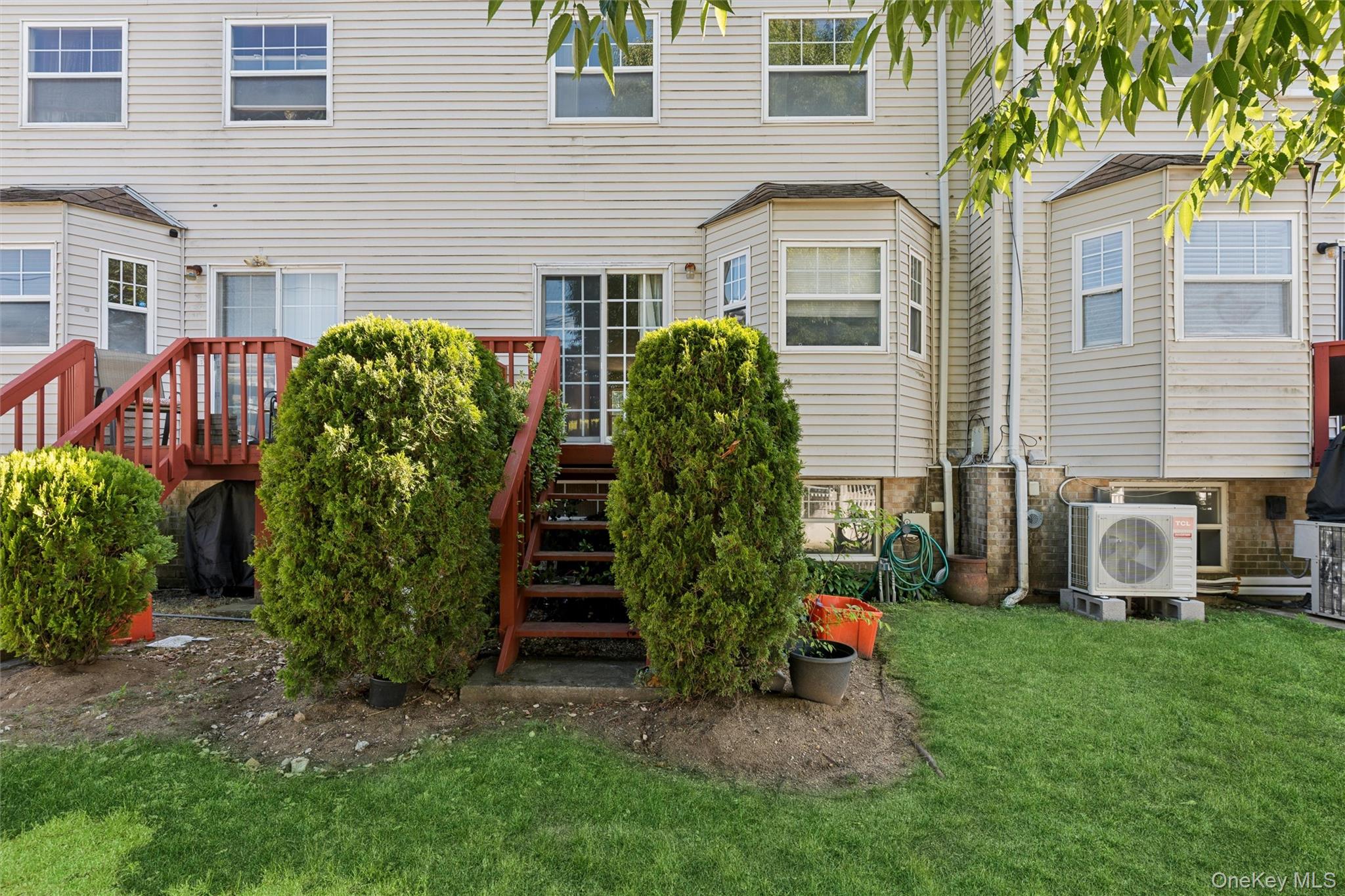 1601 Johnson Avenue Unit: 16