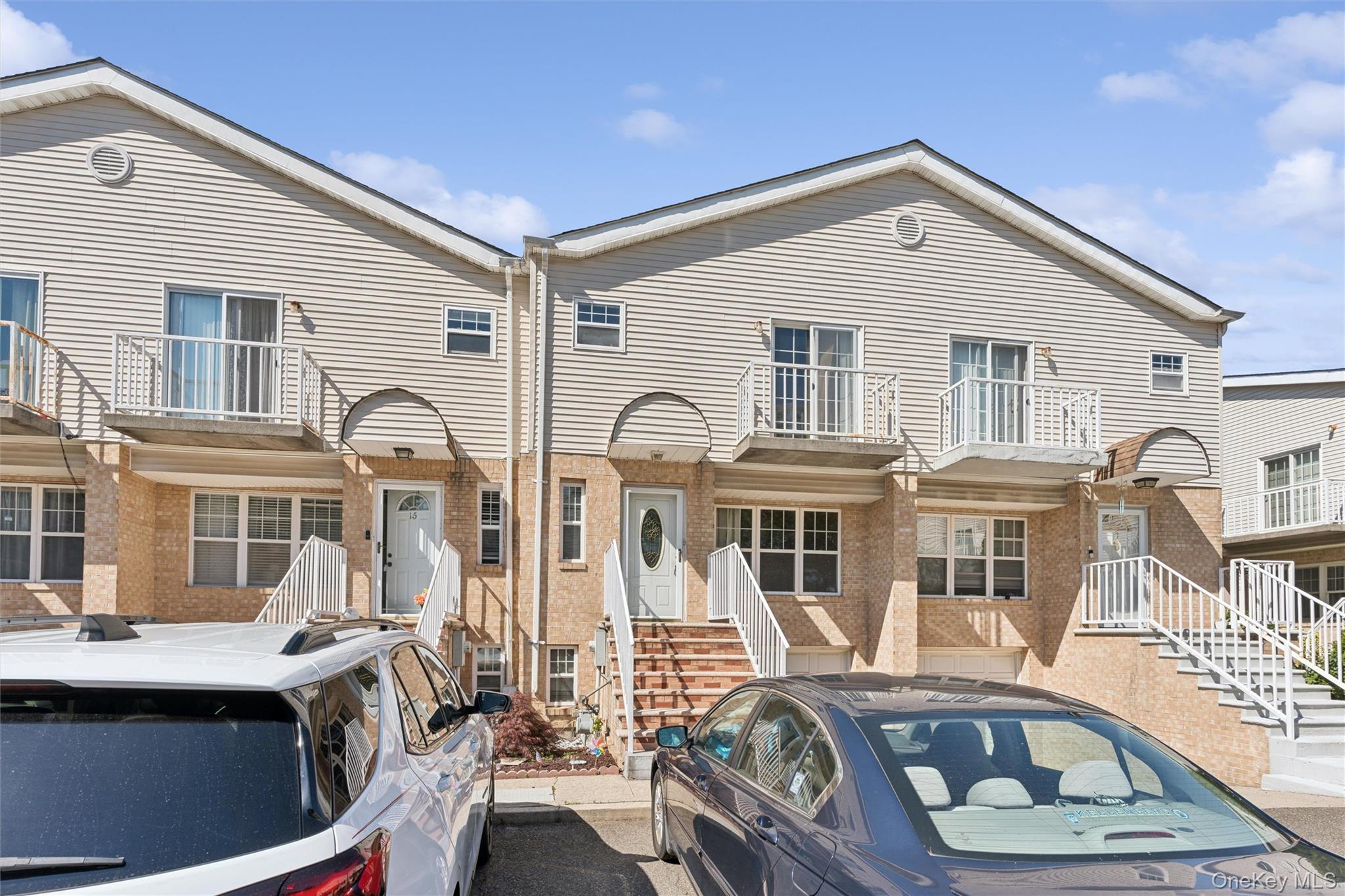 1601 Johnson Avenue Unit: 16
