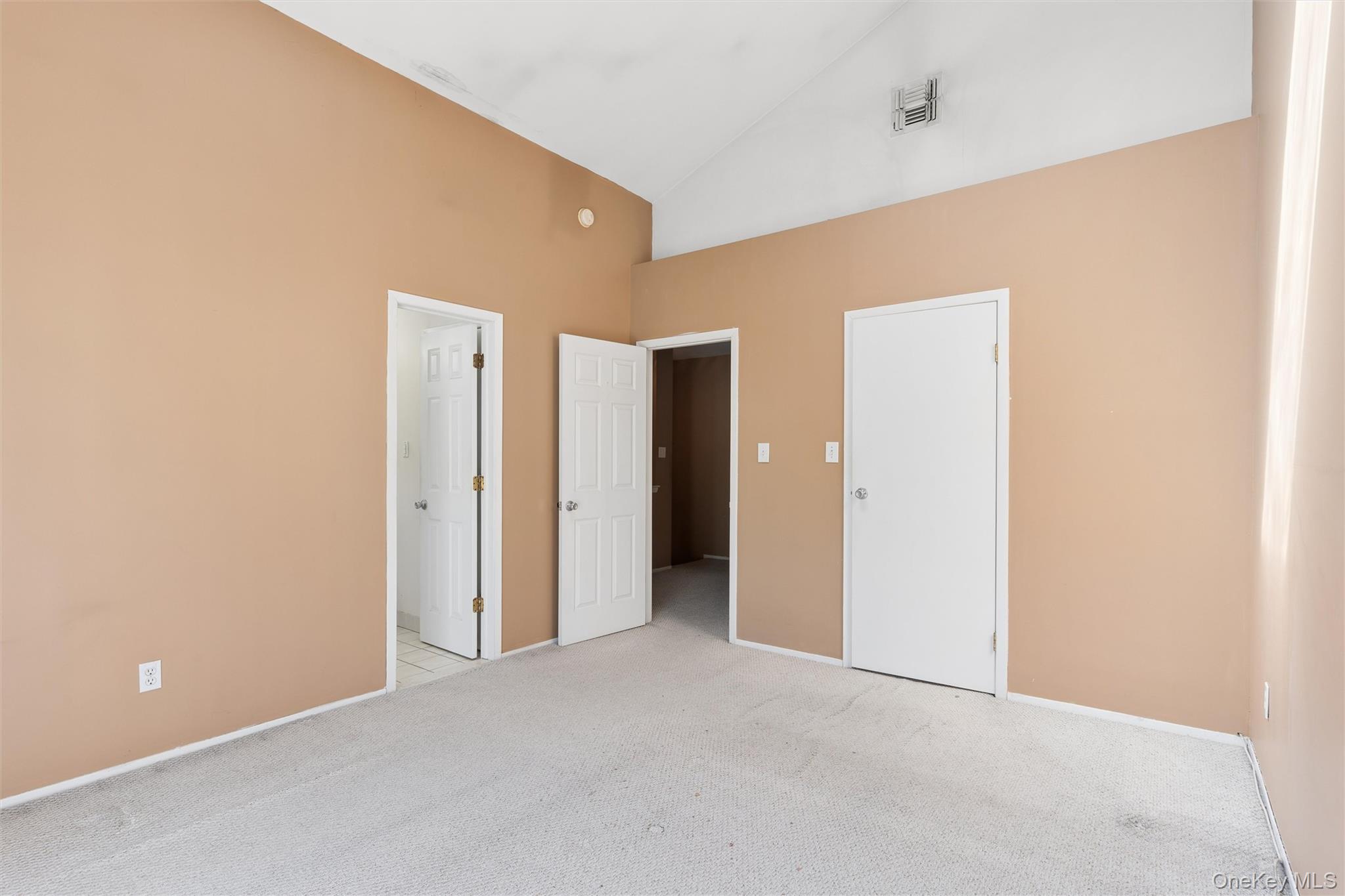1601 Johnson Avenue Unit: 16