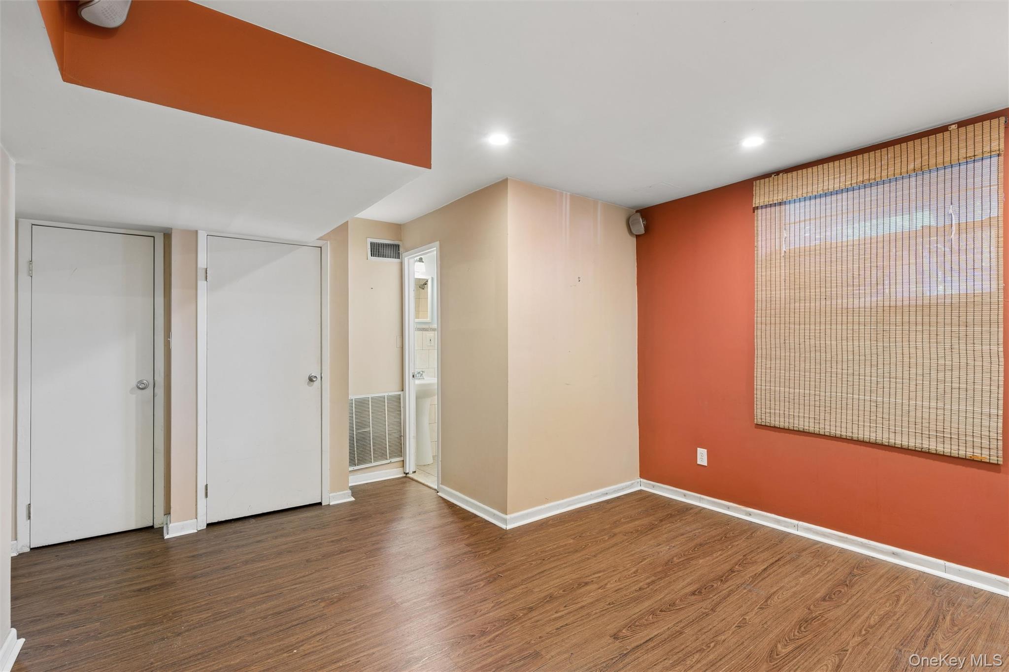 1601 Johnson Avenue Unit: 16