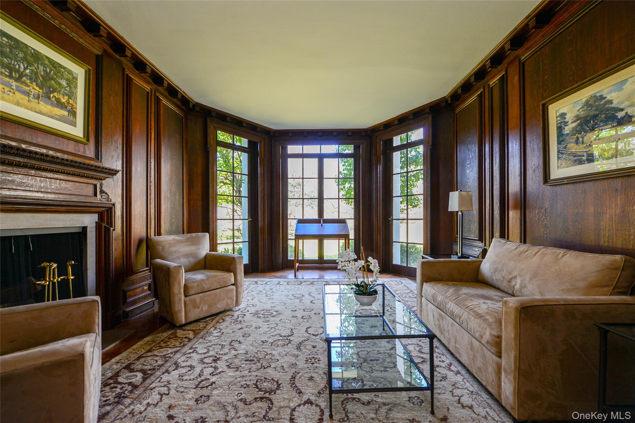 1 Pond Road