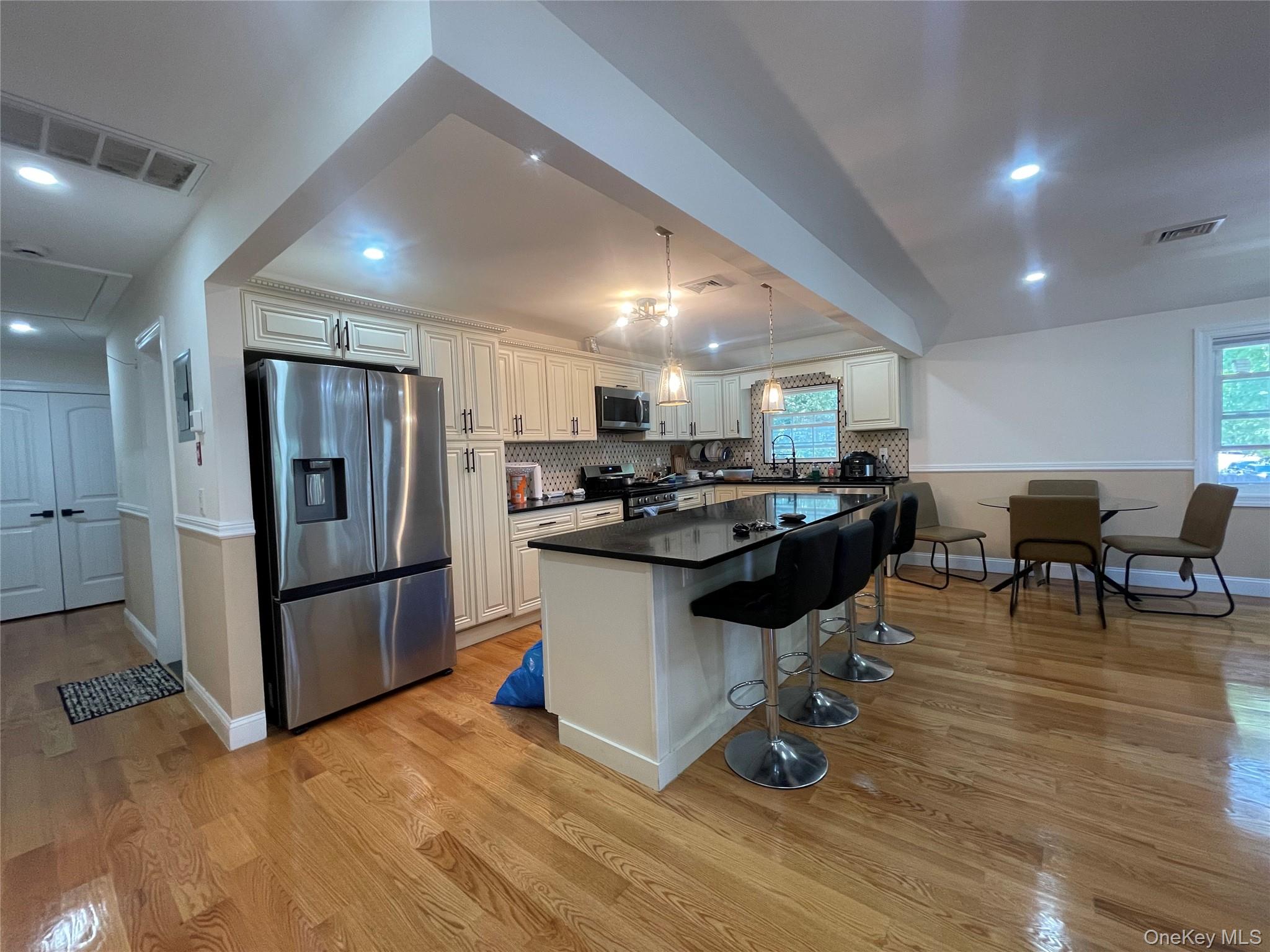 104-03 196th Street Unit: 2nd Floor