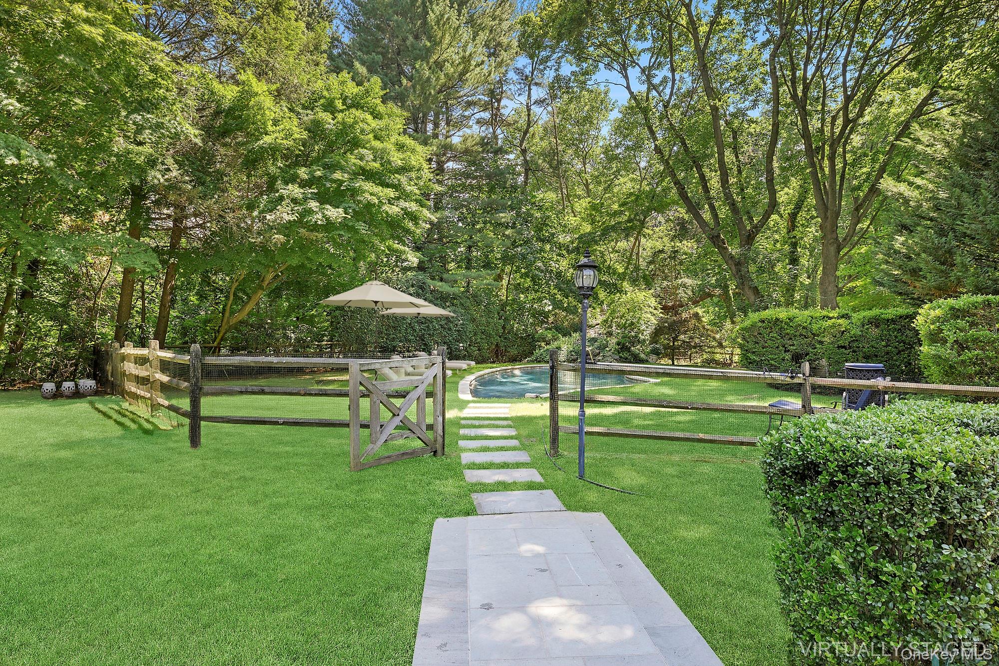 855 Orchard Lane