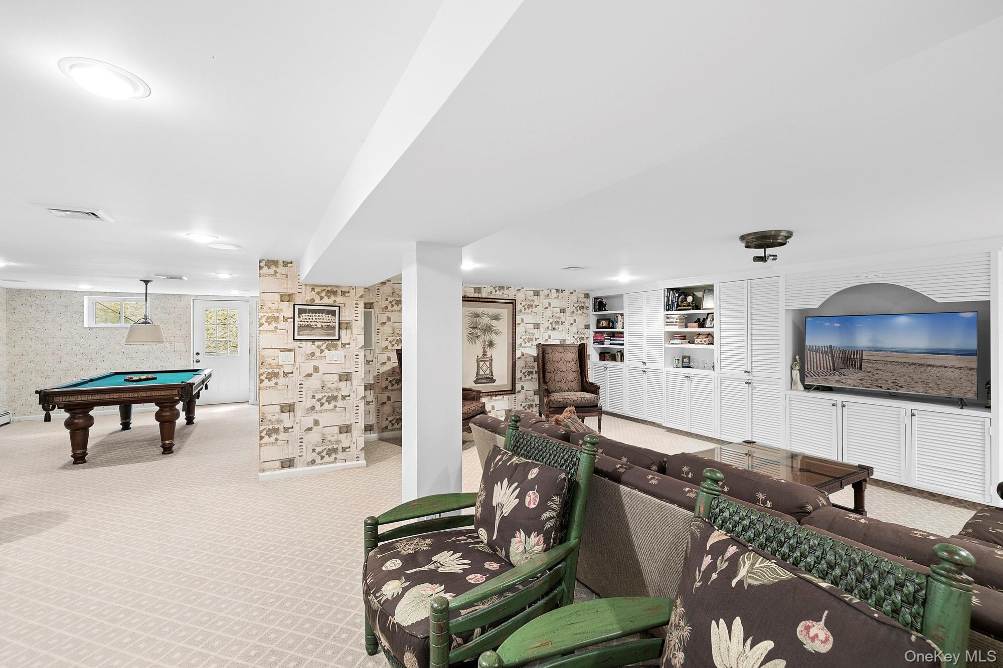 855 Orchard Lane