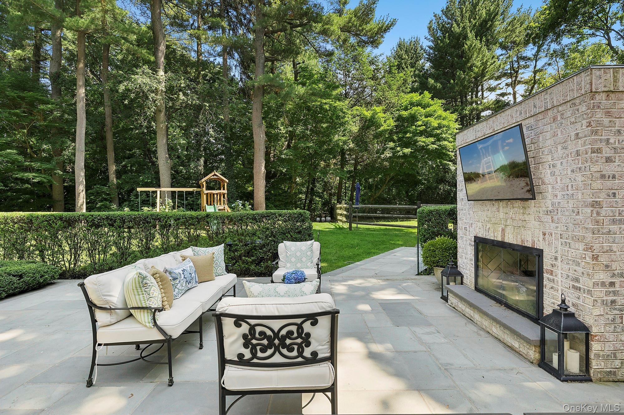 855 Orchard Lane