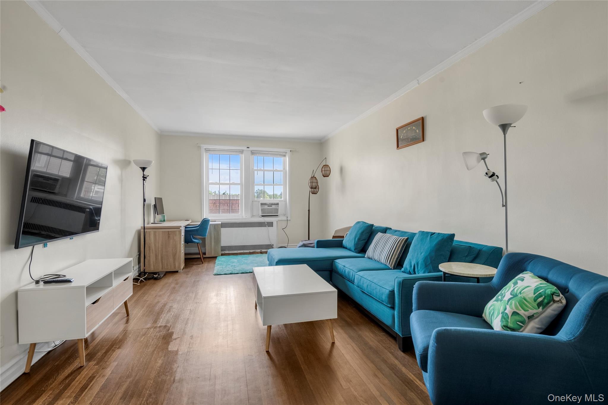 15 Gaynor Avenue Unit: 3E