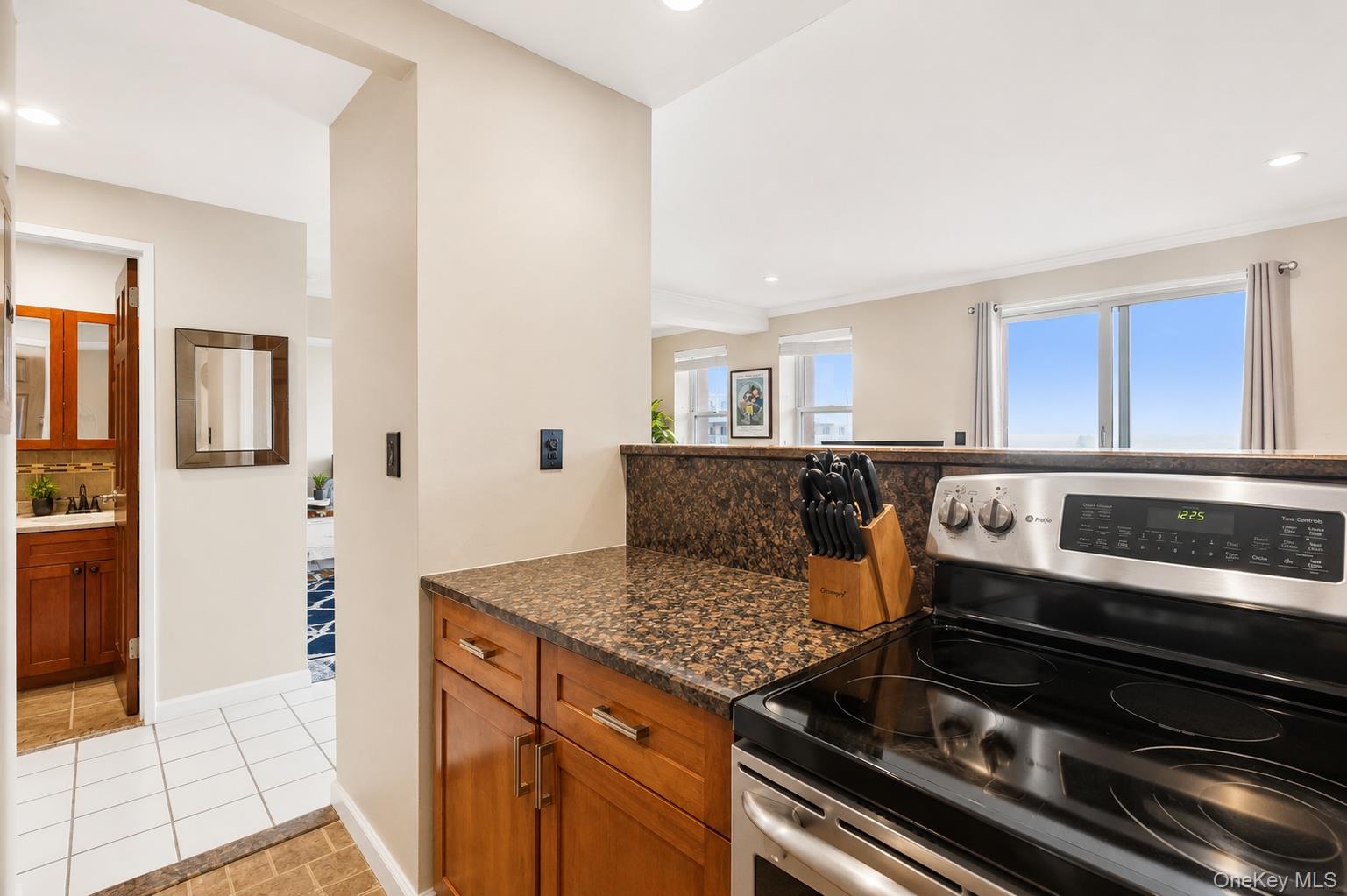 2 Richmond Road Unit: 4BB
