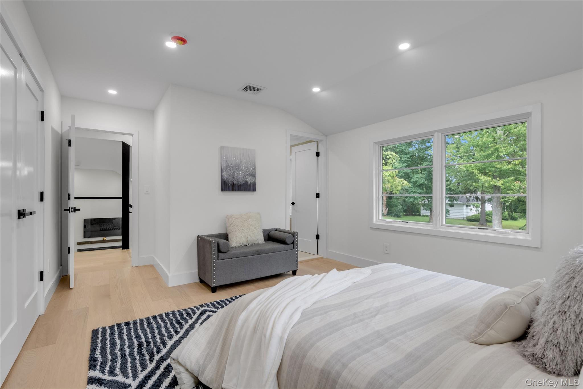 28 Red Brook Road