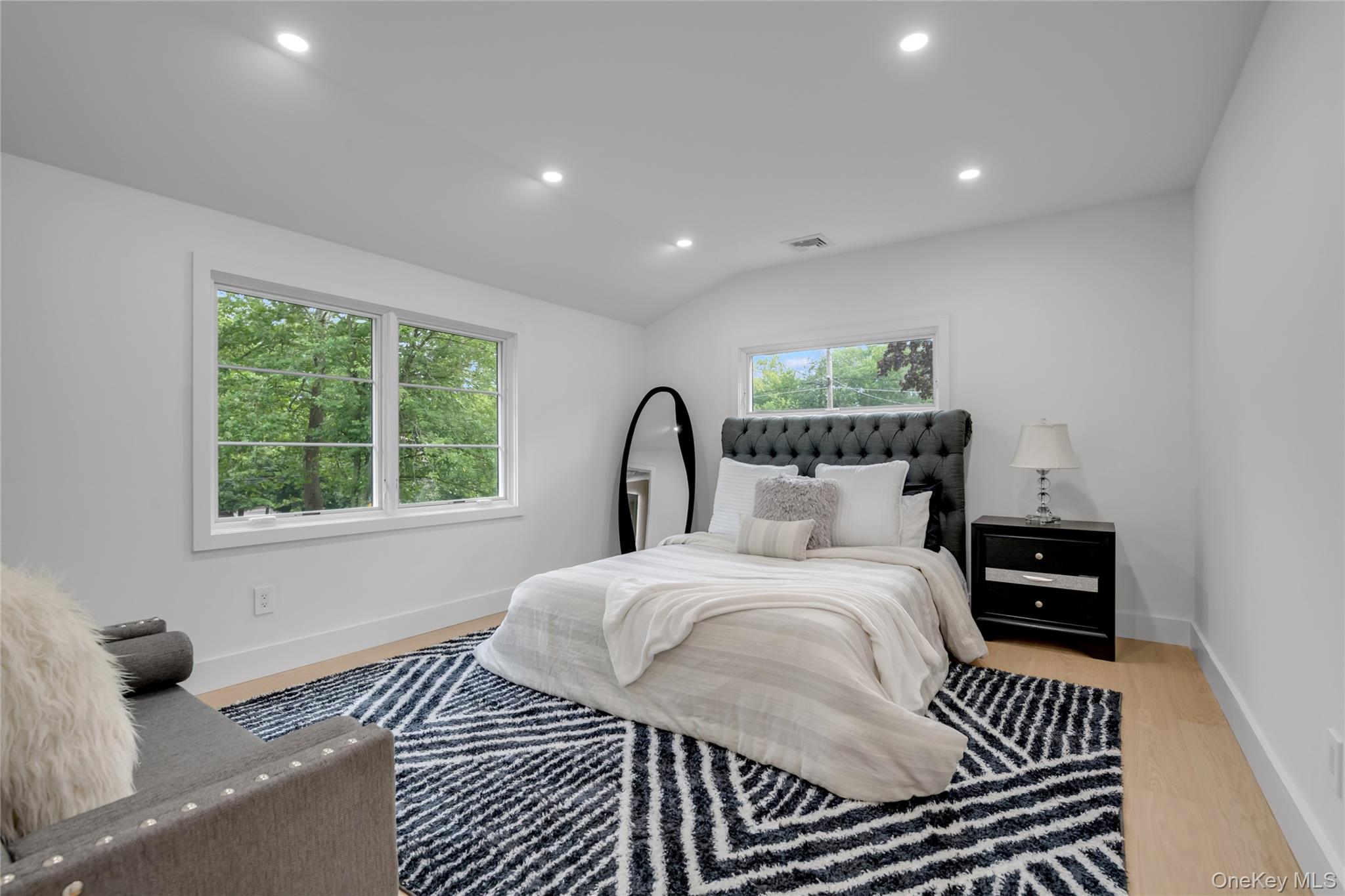28 Red Brook Road