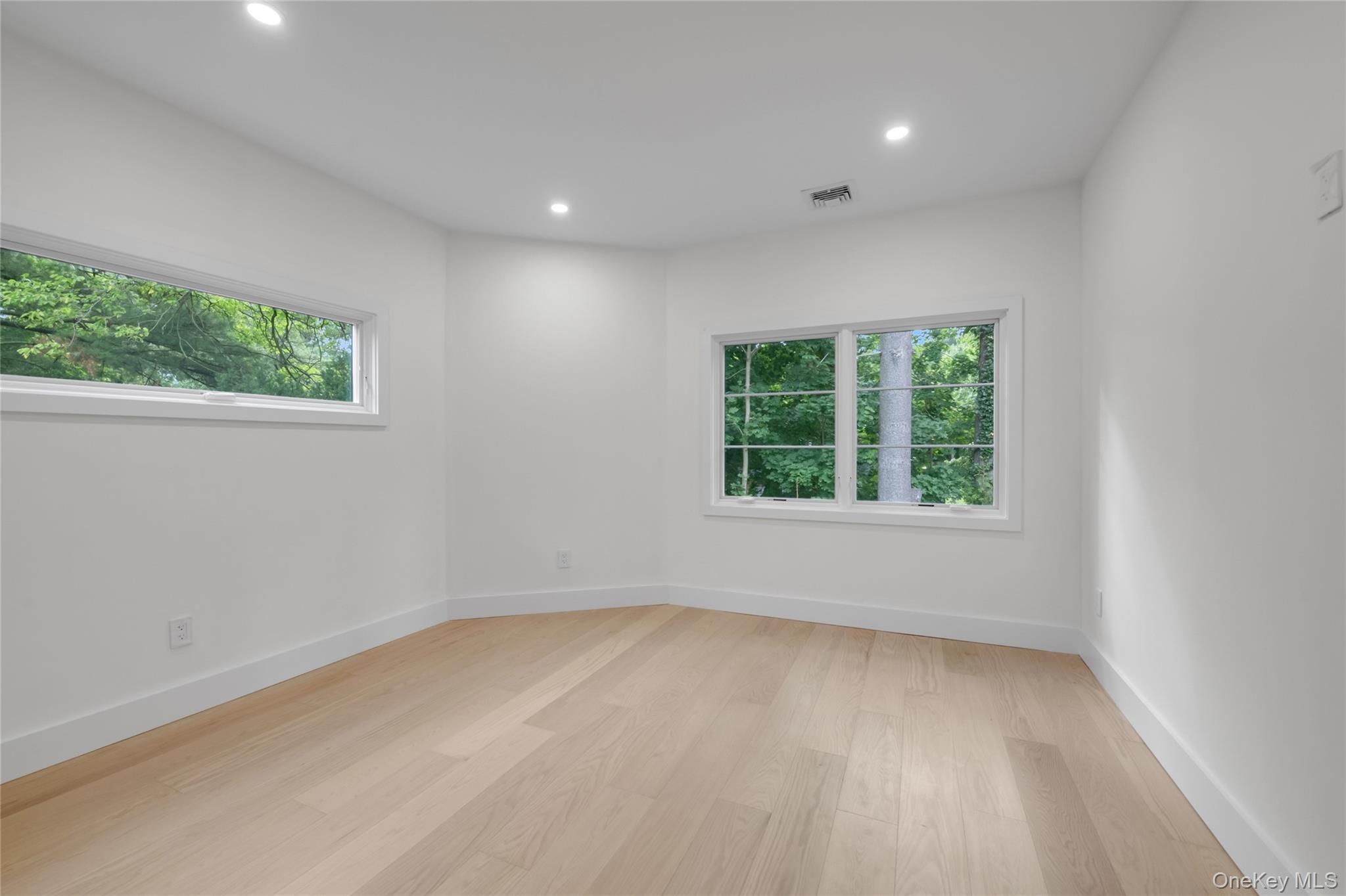 28 Red Brook Road