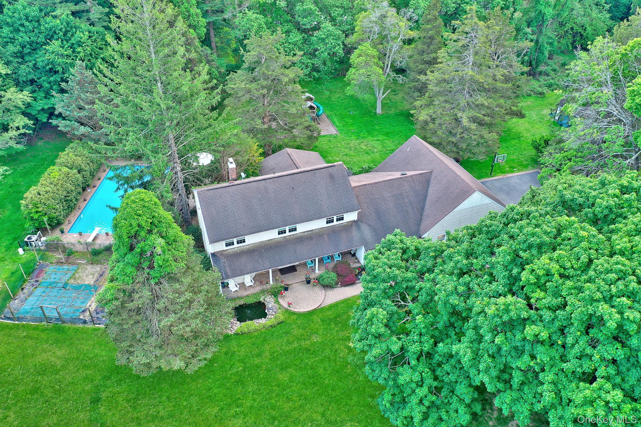 15 Stillwater Road