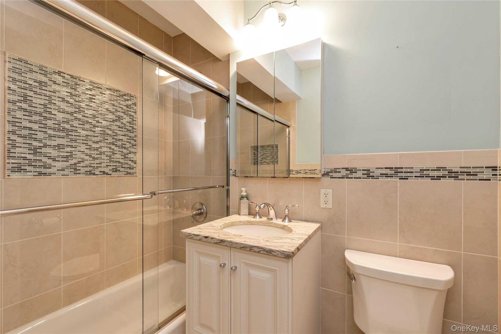 40 Daley Place Unit: 40-227