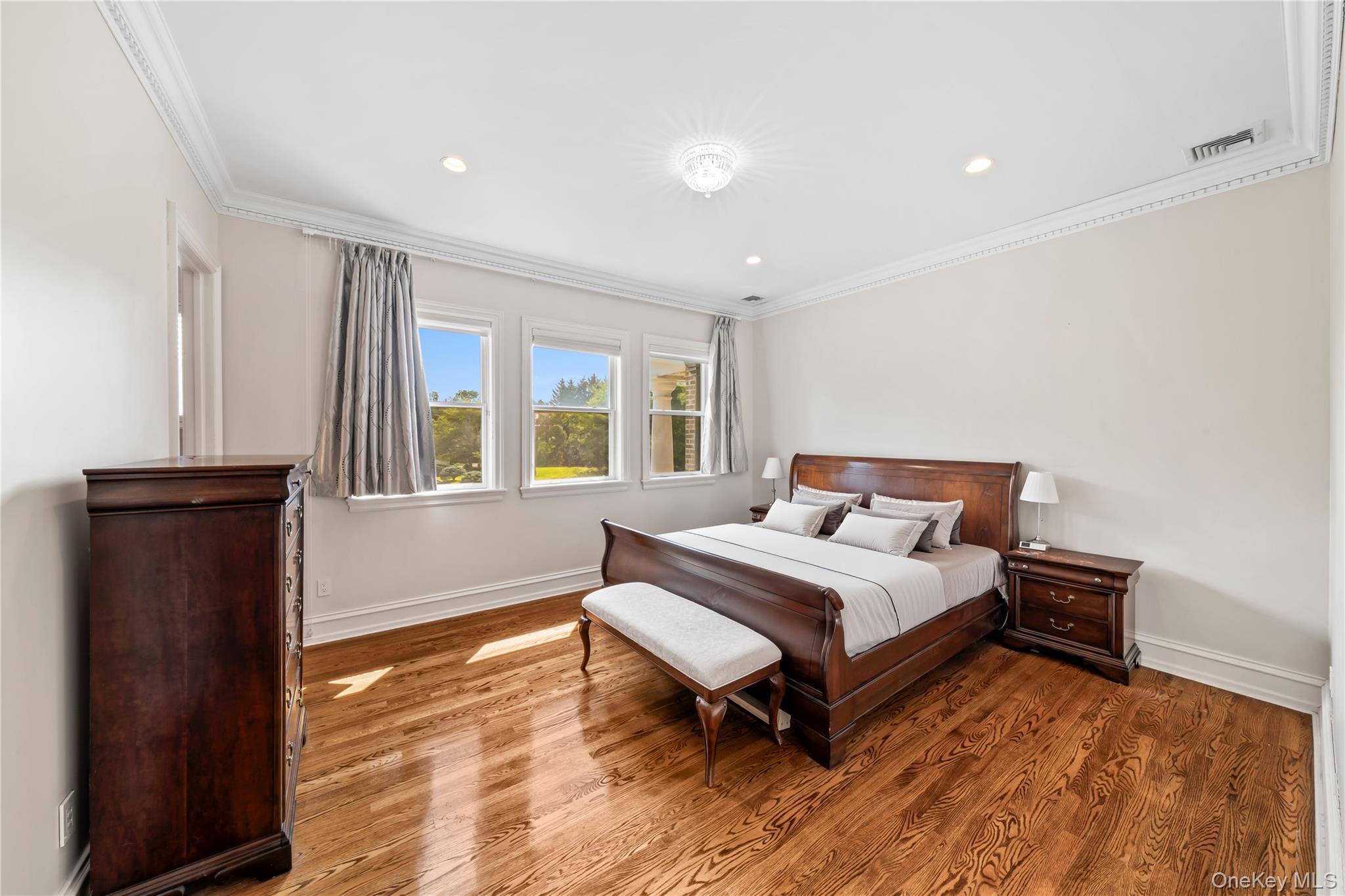 3 Valentine Farm Court