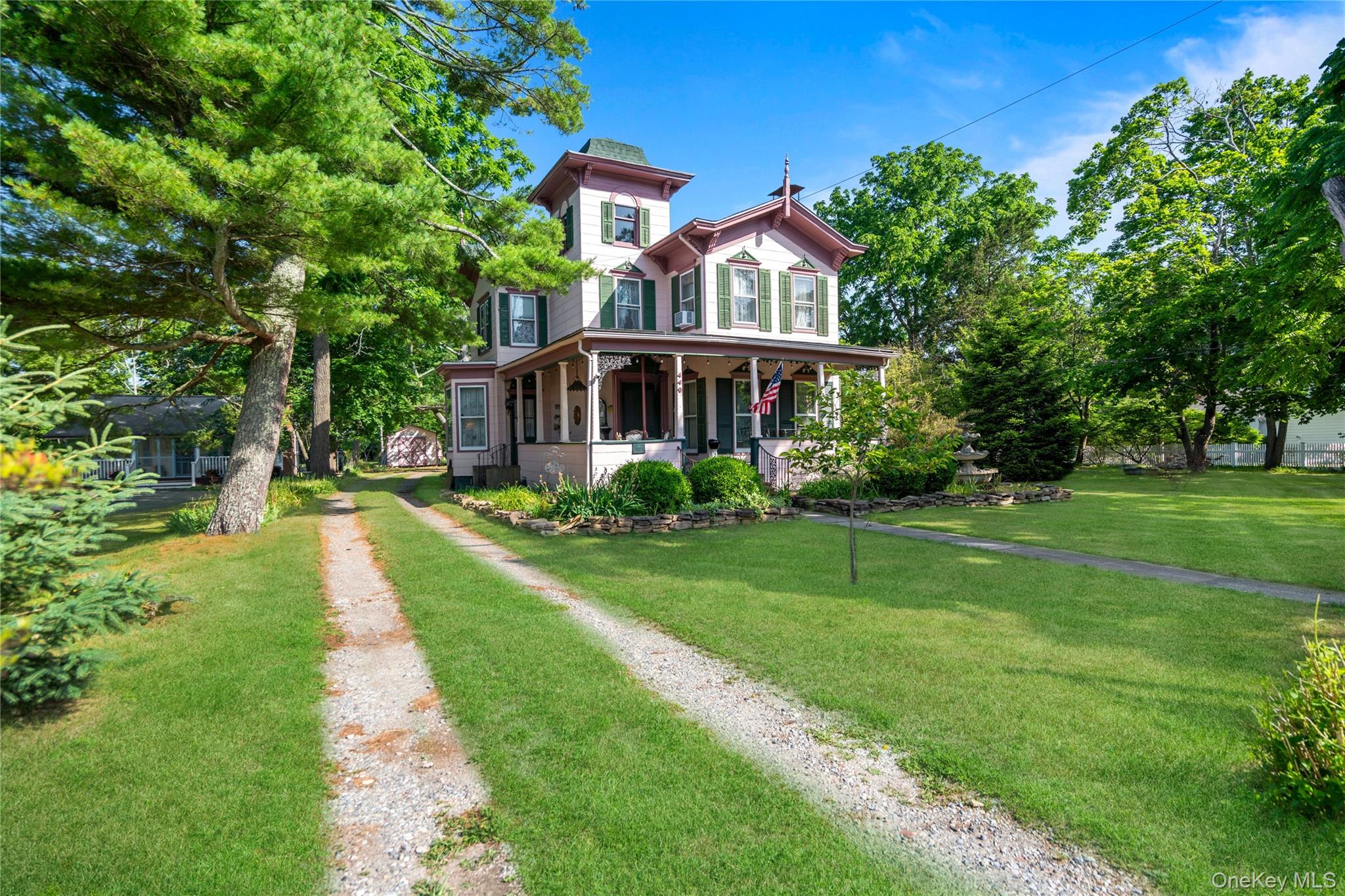449 Montauk Highway