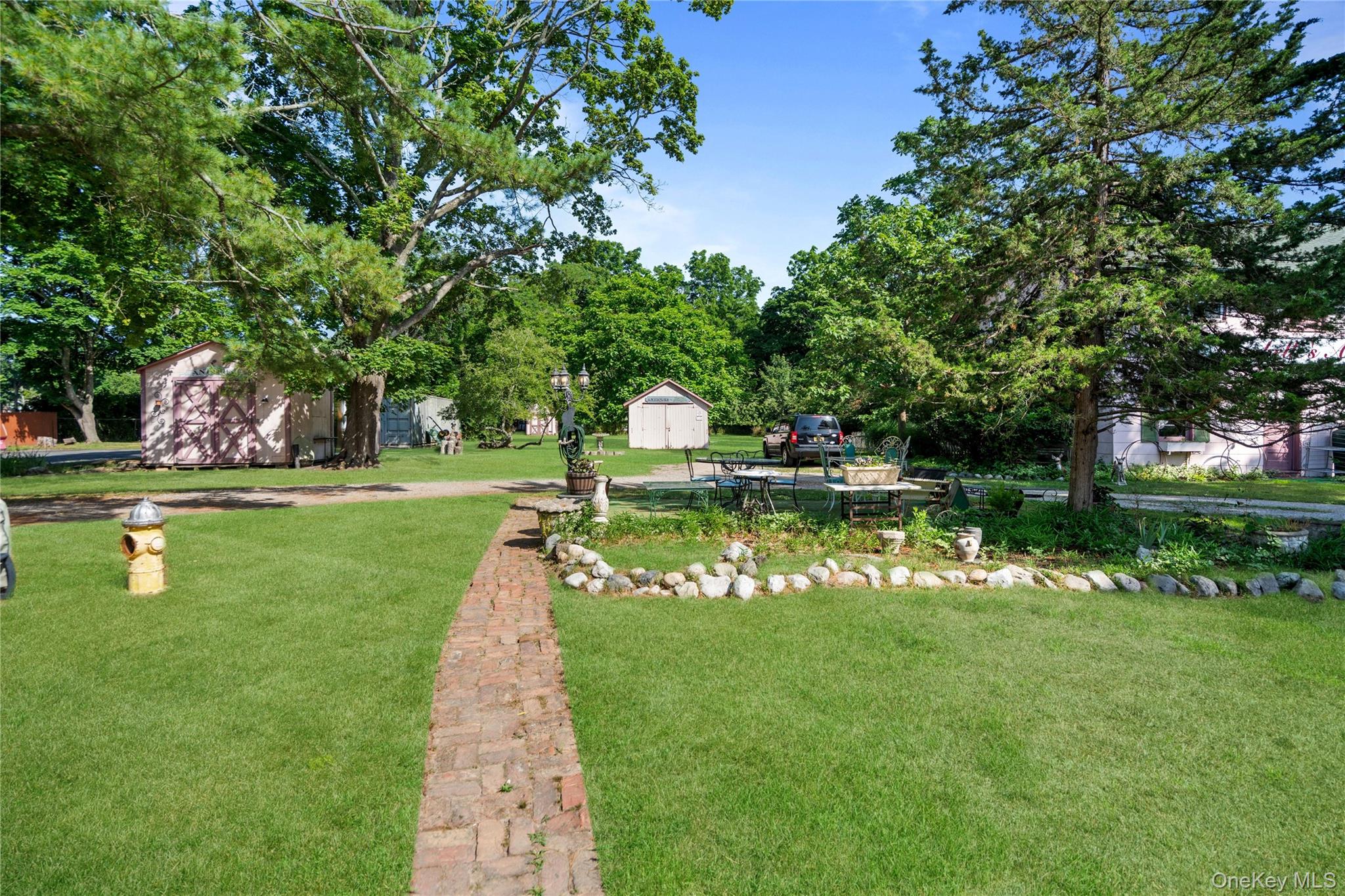 449 Montauk Highway