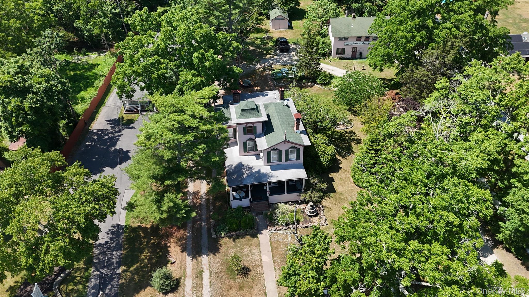 449 Montauk Highway
