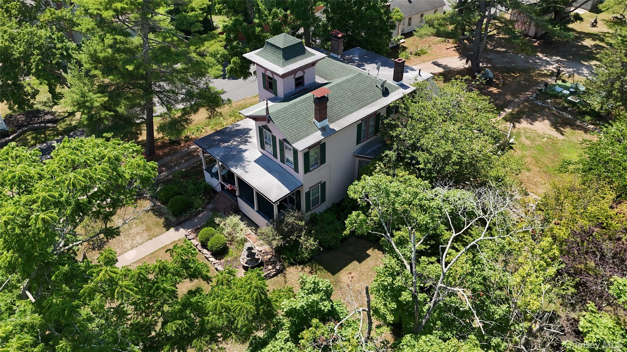449 Montauk Highway