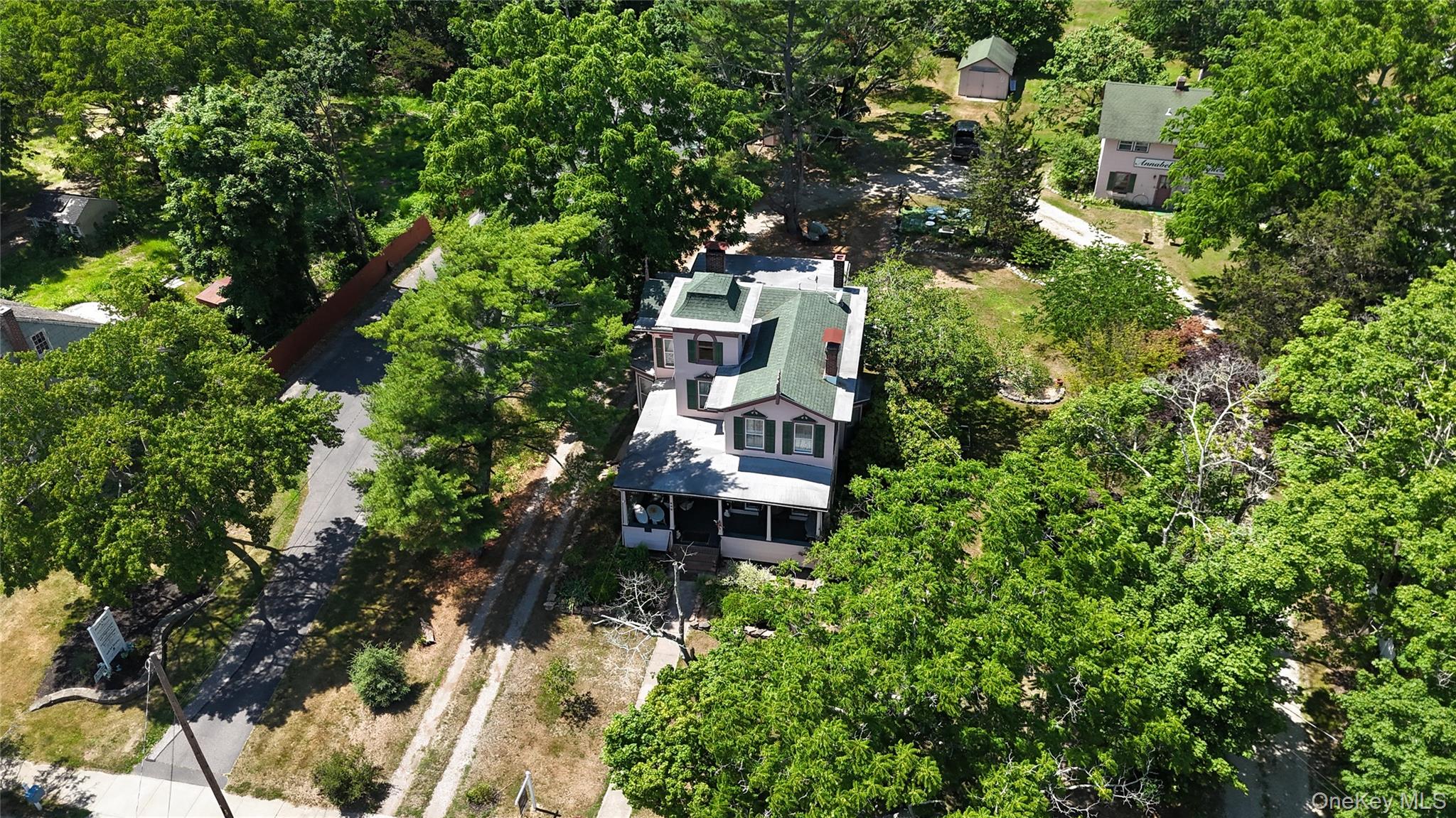 449 Montauk Highway