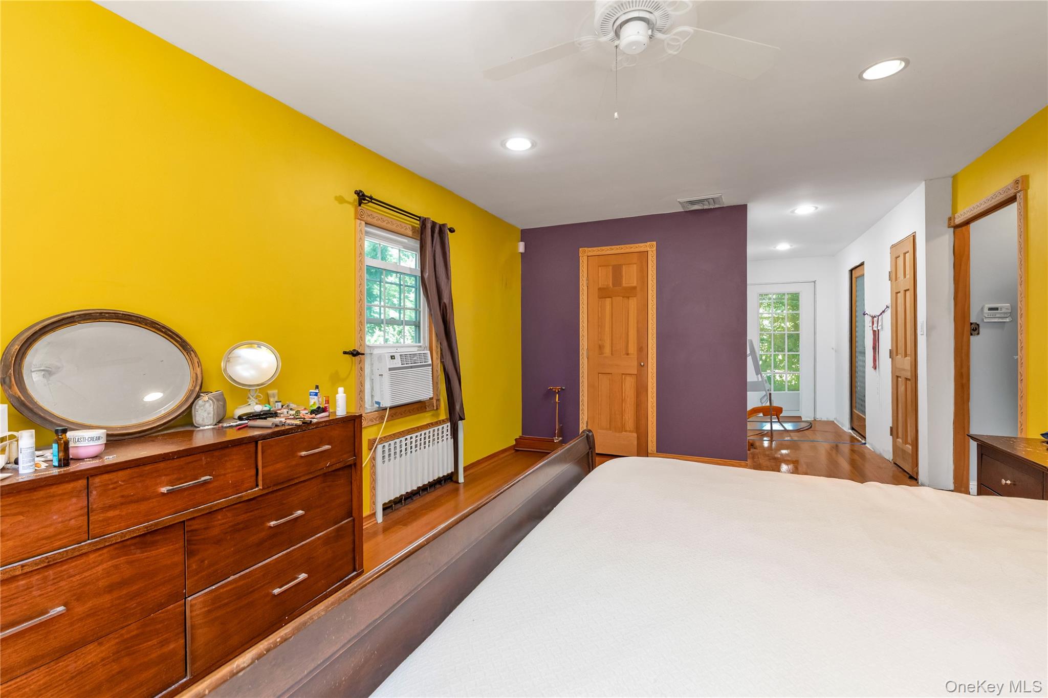 21 Laurel Avenue