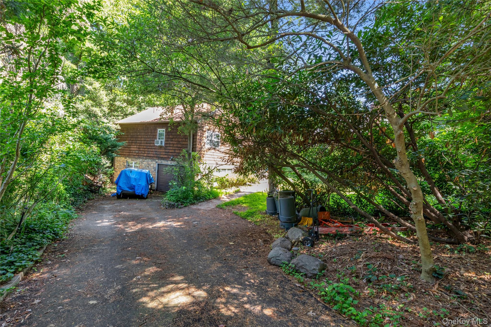 21 Laurel Avenue