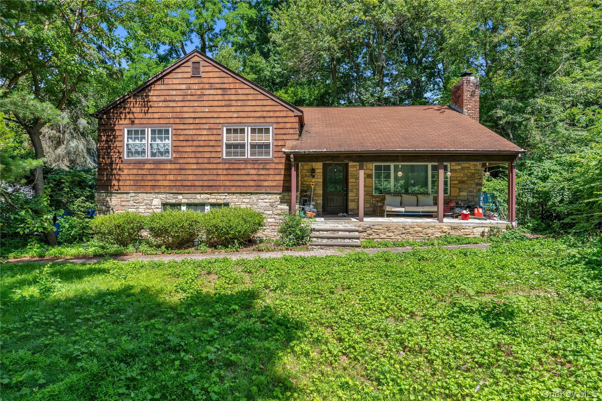 21 Laurel Avenue