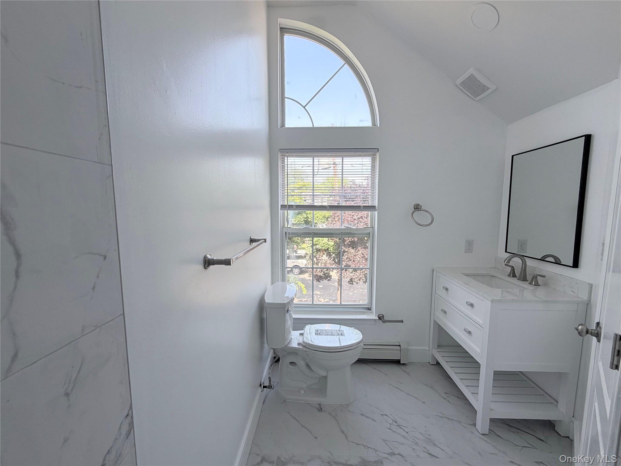 62 Hickory Road Unit: B