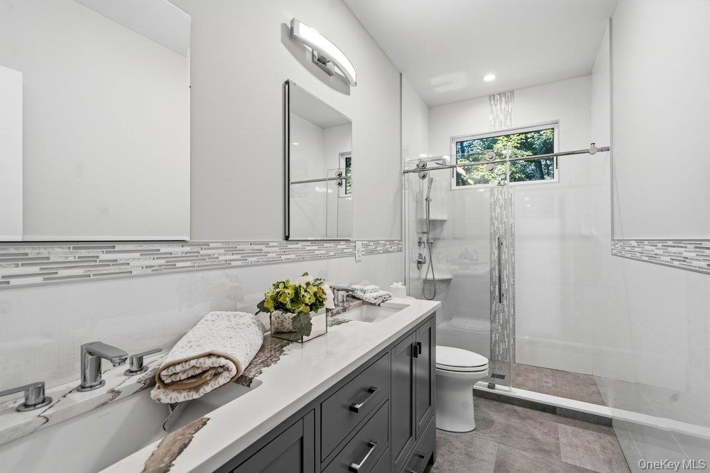 21 Arista Drive