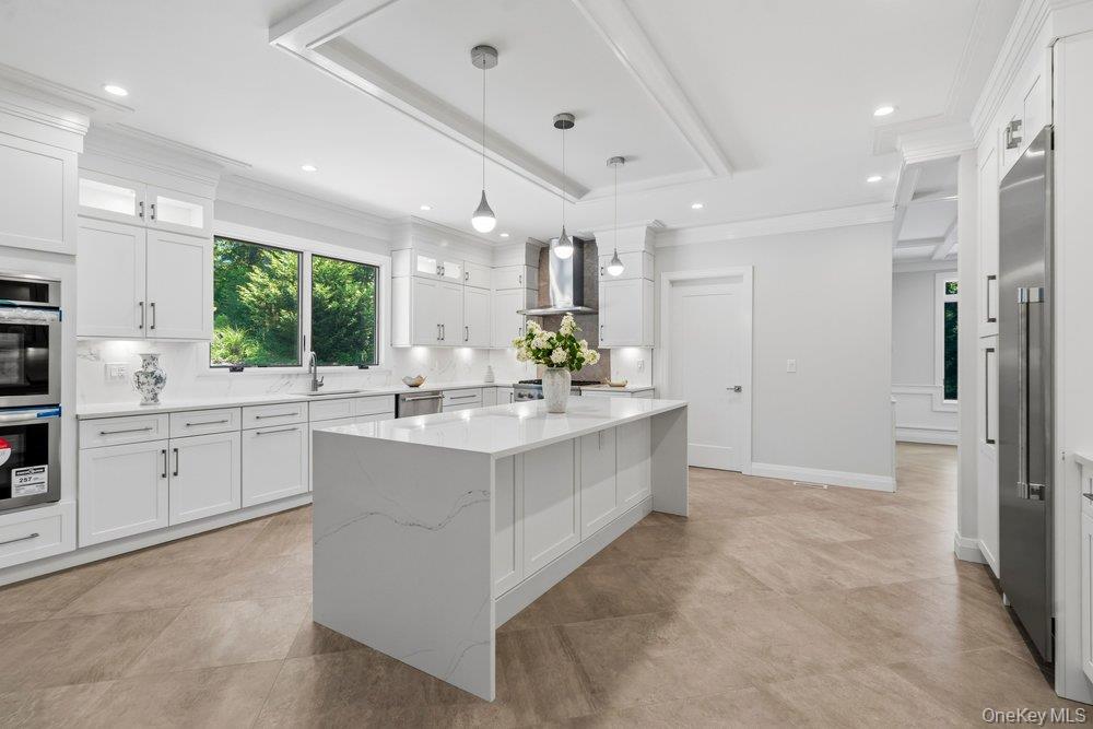 21 Arista Drive