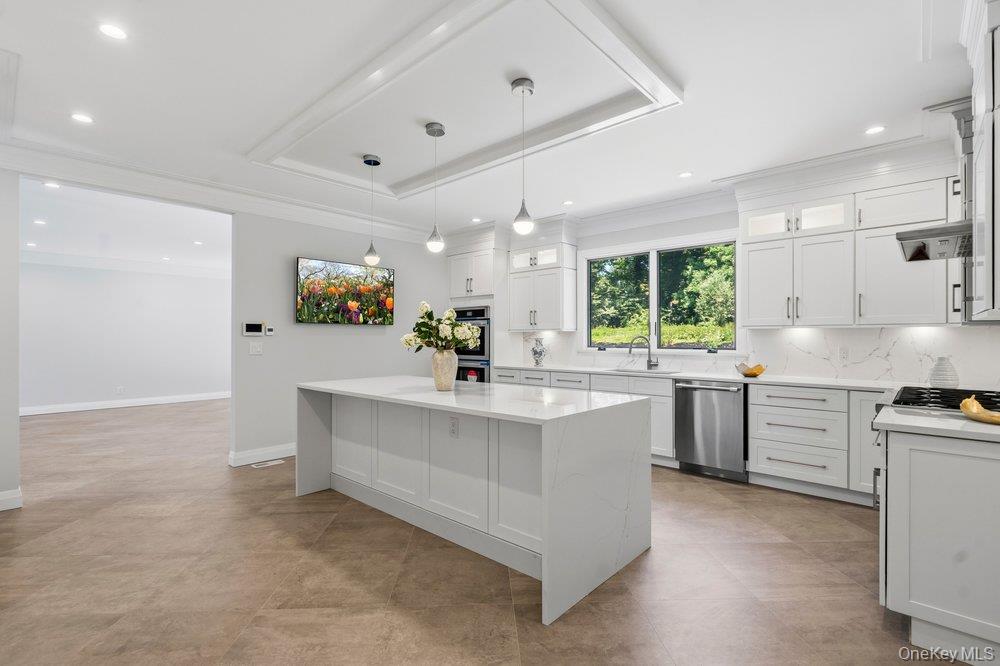 21 Arista Drive
