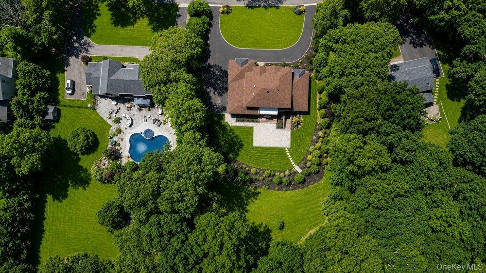 21 Arista Drive