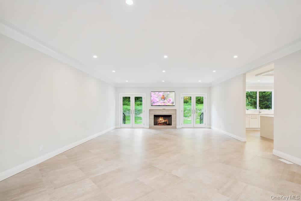21 Arista Drive